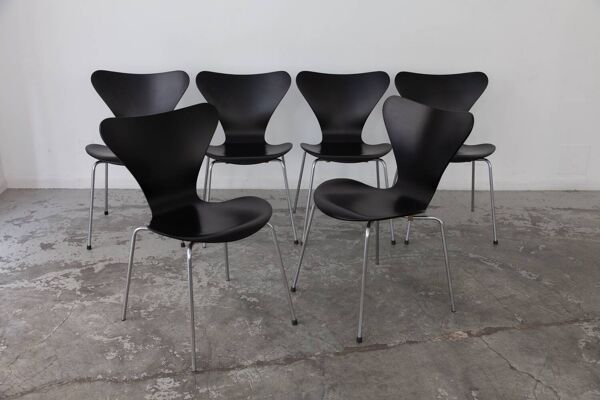 Ensemble de Chaises Serie 7 par Arne Jacobsen pour Fritz Hansen