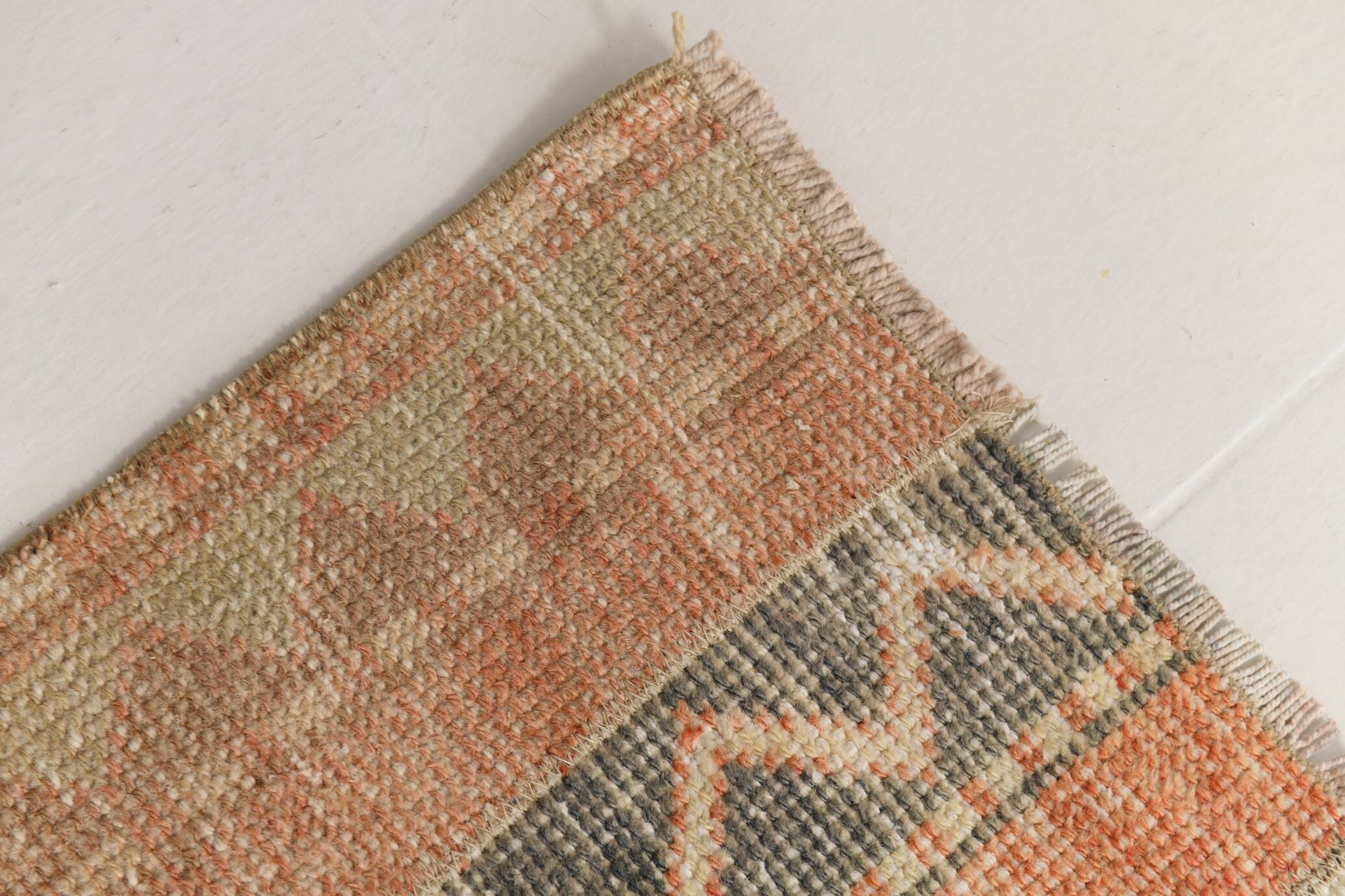 2x5 Soft Pastel Vintage Runner Rug, 61x168Cm