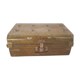 Colonial travel trunk