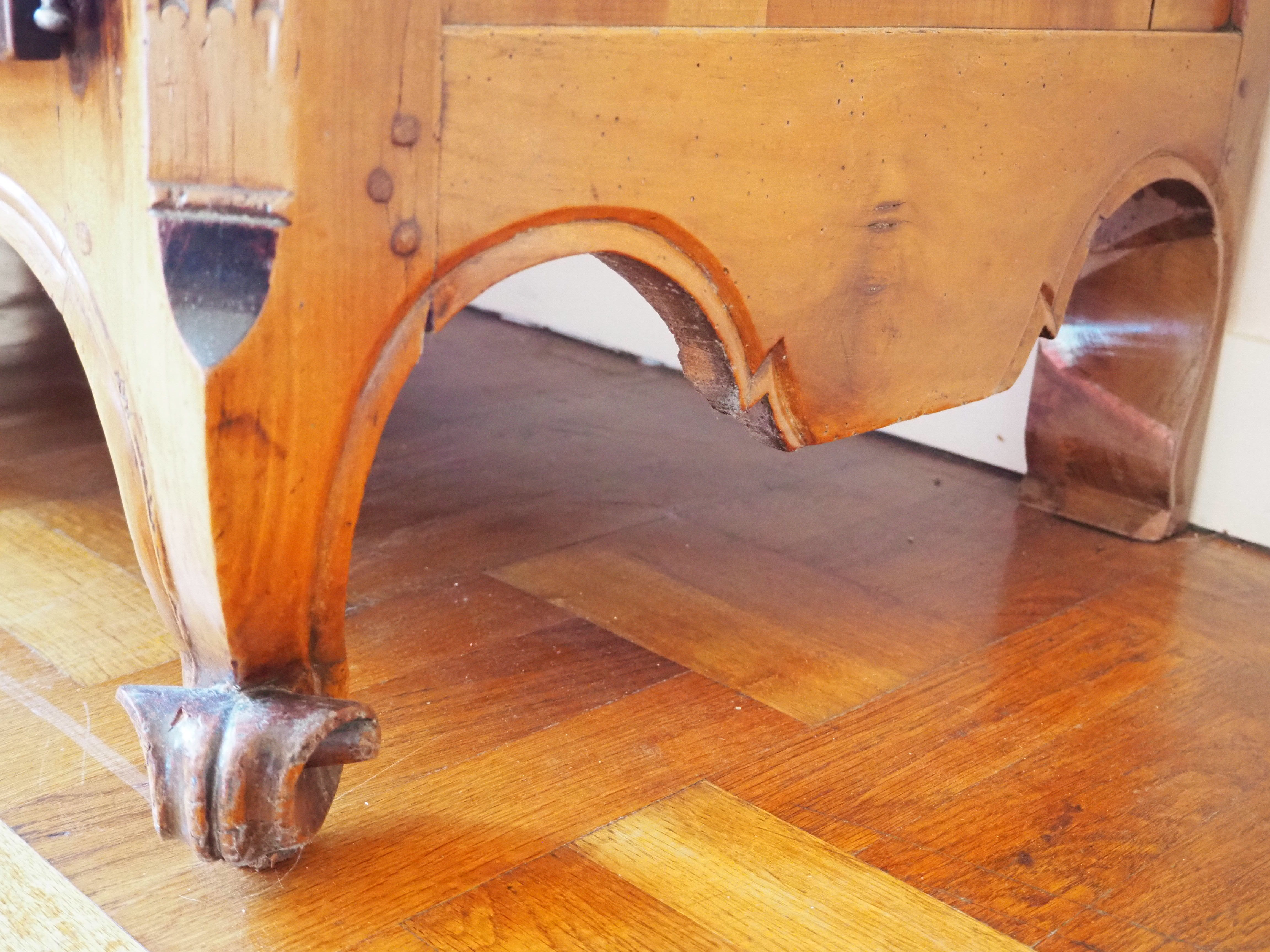 Old Louis XV low buffet in solid wood, cherry