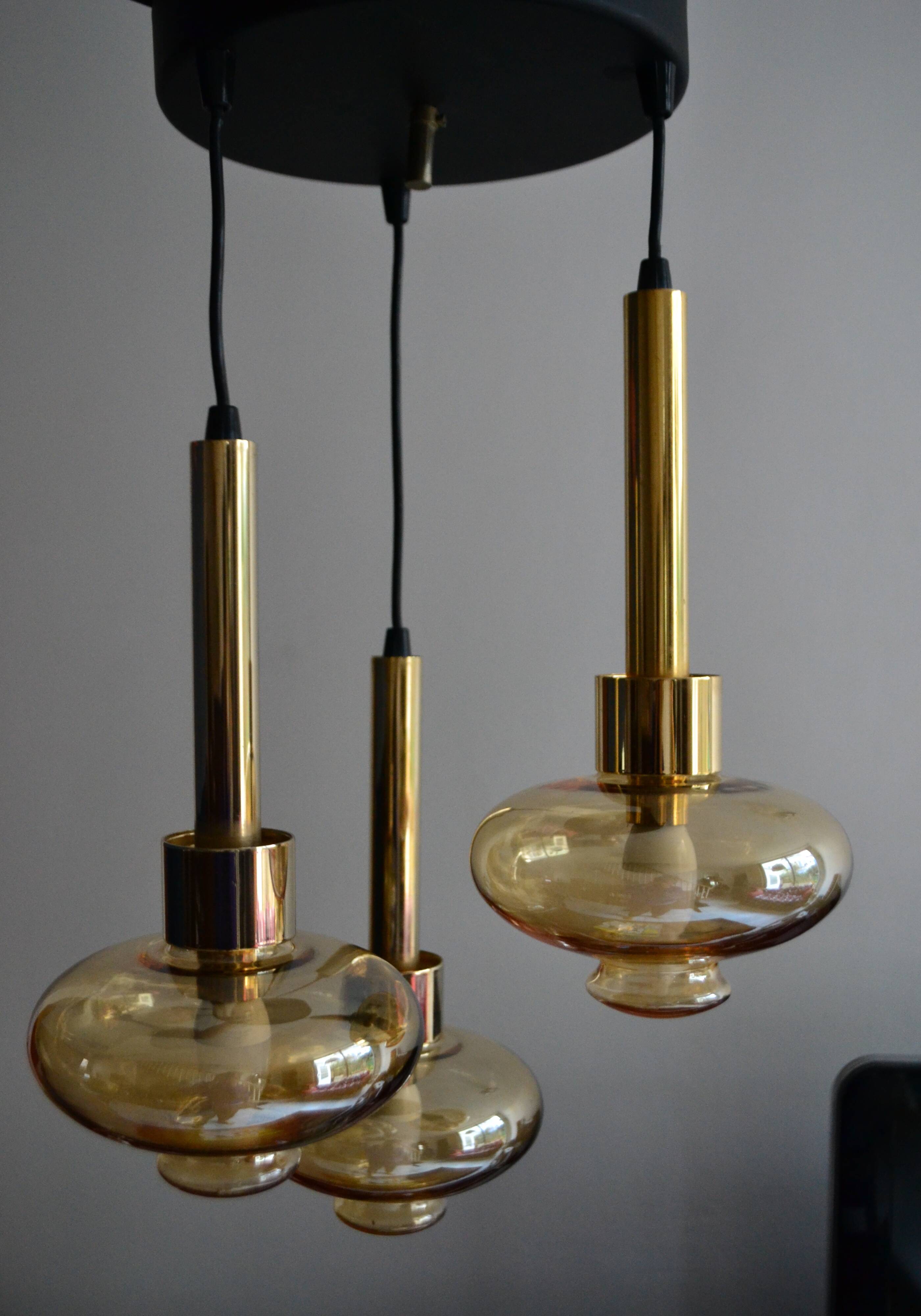 RAAK waterfall chandelier from the 70s with smoked glass