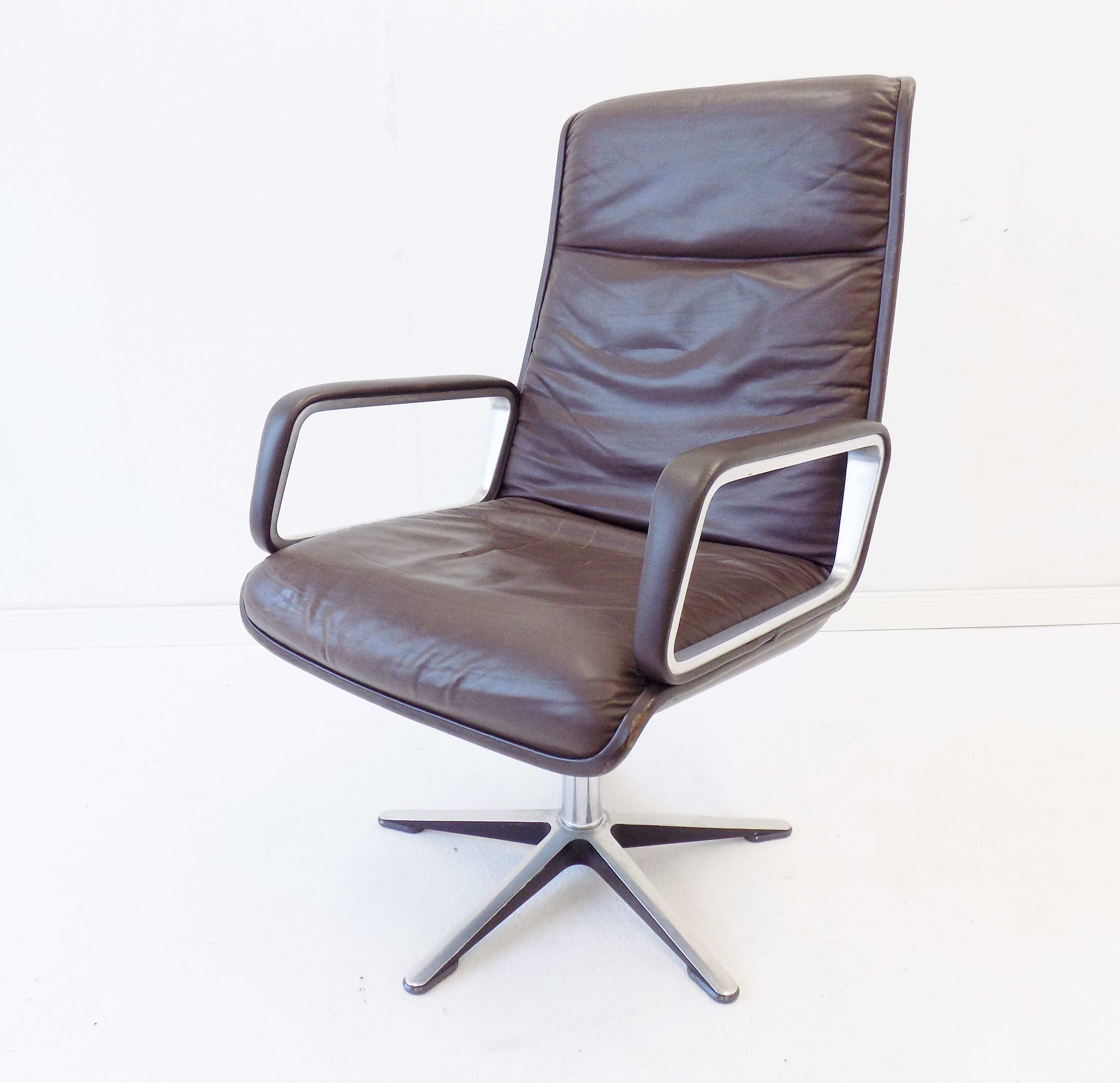 Wilkhahn Delta Highback set of 2 brown leather armchairs by Delta Design