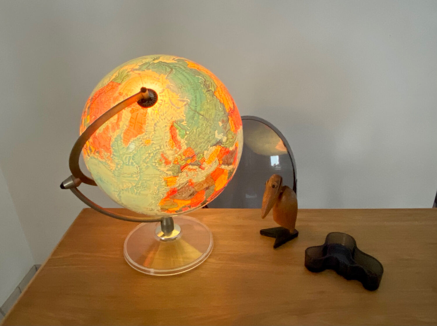 World map lamp Scan-globe Denmark vintage 1972 swivel & tiltable