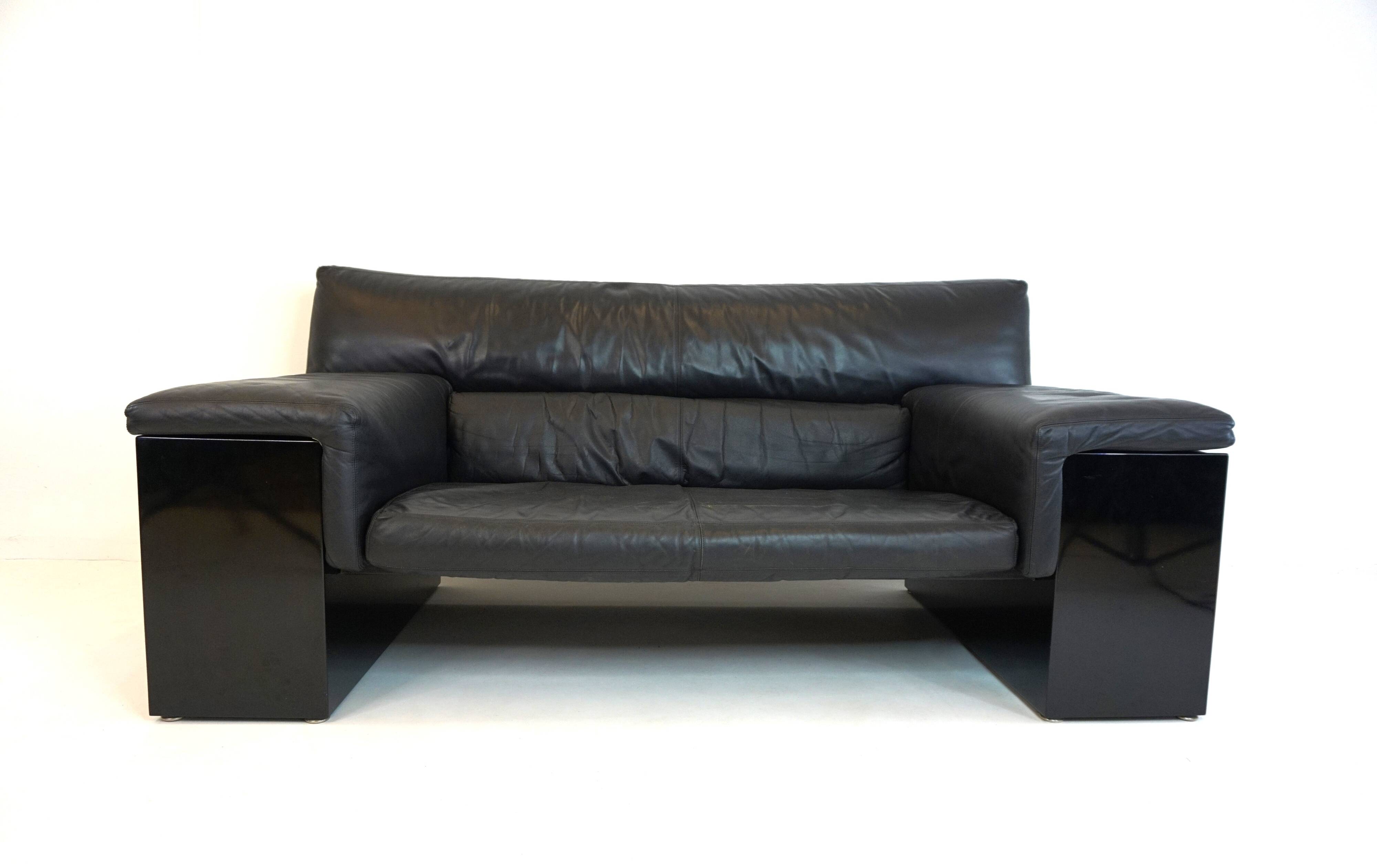 Knoll Brigadier 2 seater leather sofa by Cini Boeri