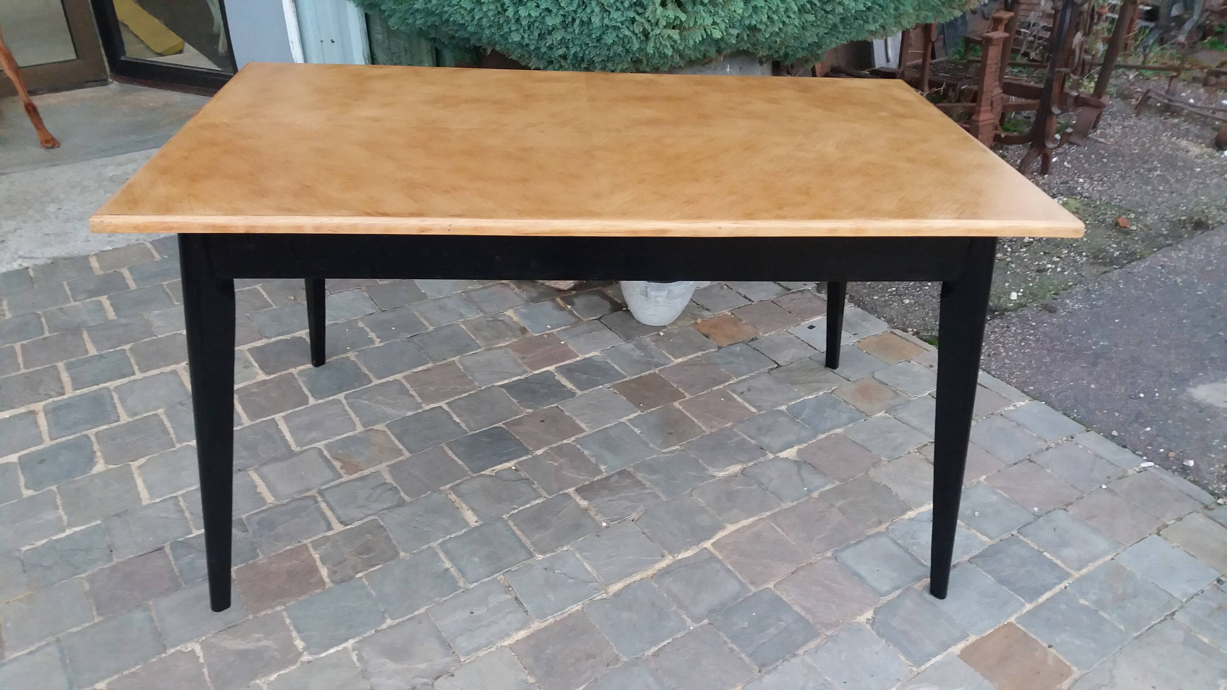1950s table