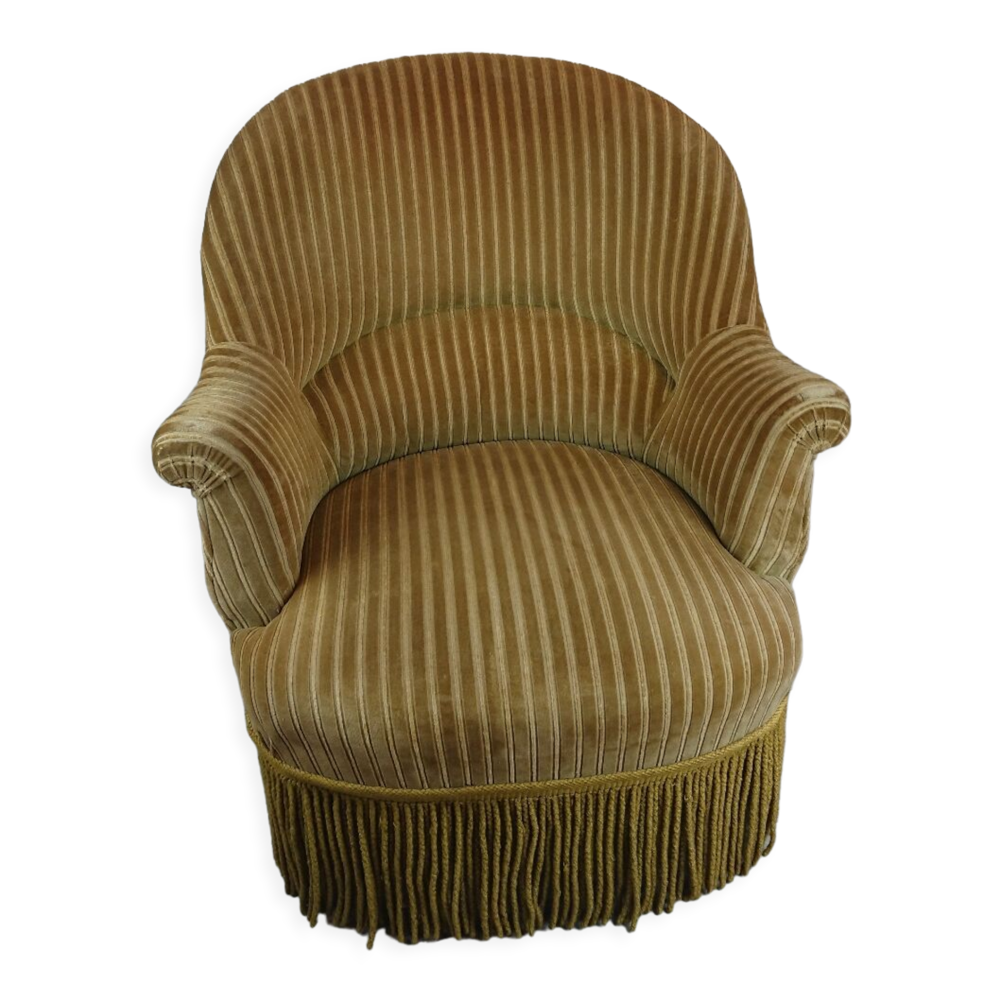 Toad armchair with green fringes