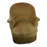 Toad armchair with green fringes