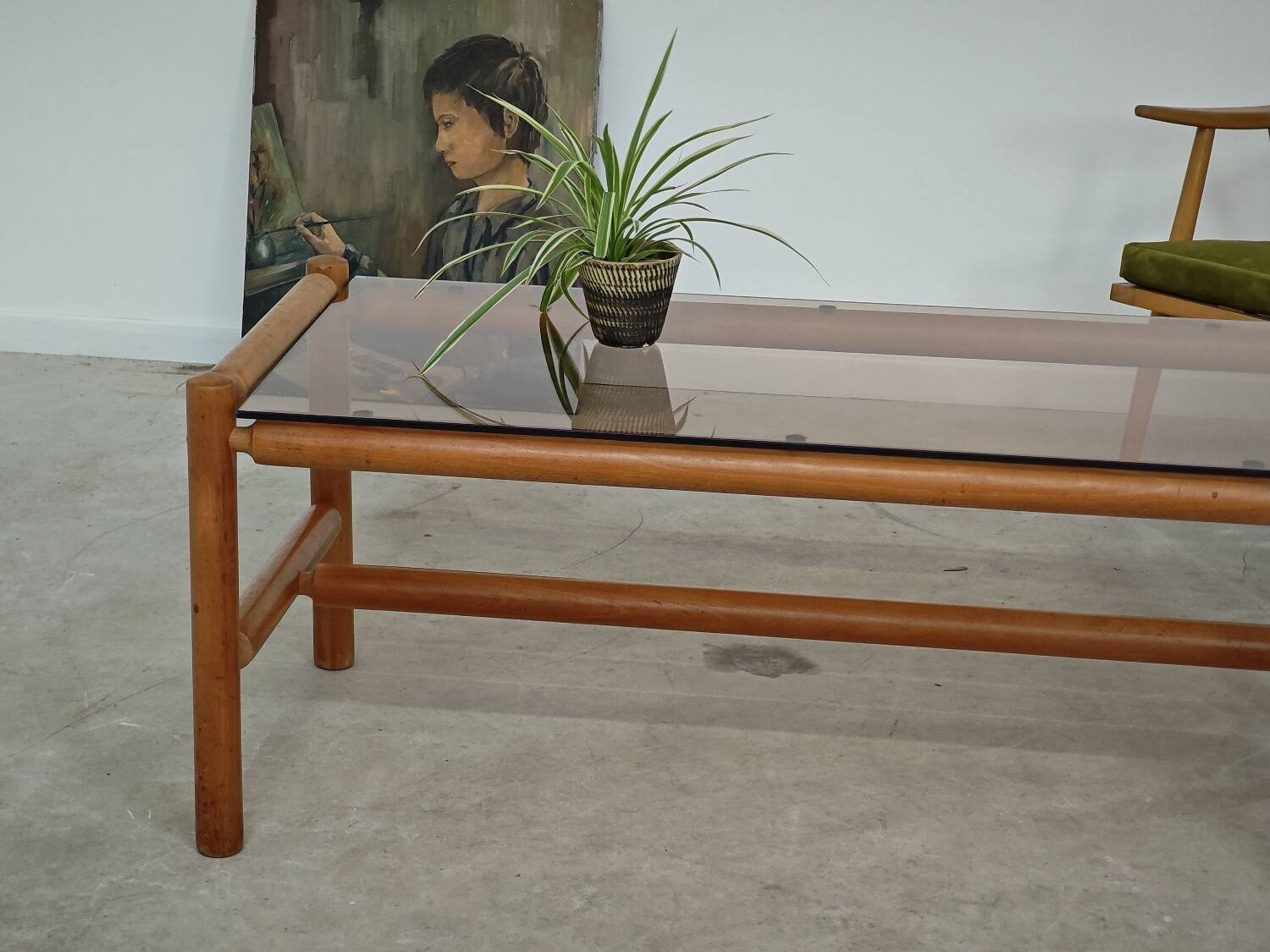 Table basse style chalet bois massif et verre  République Tchèque 1970