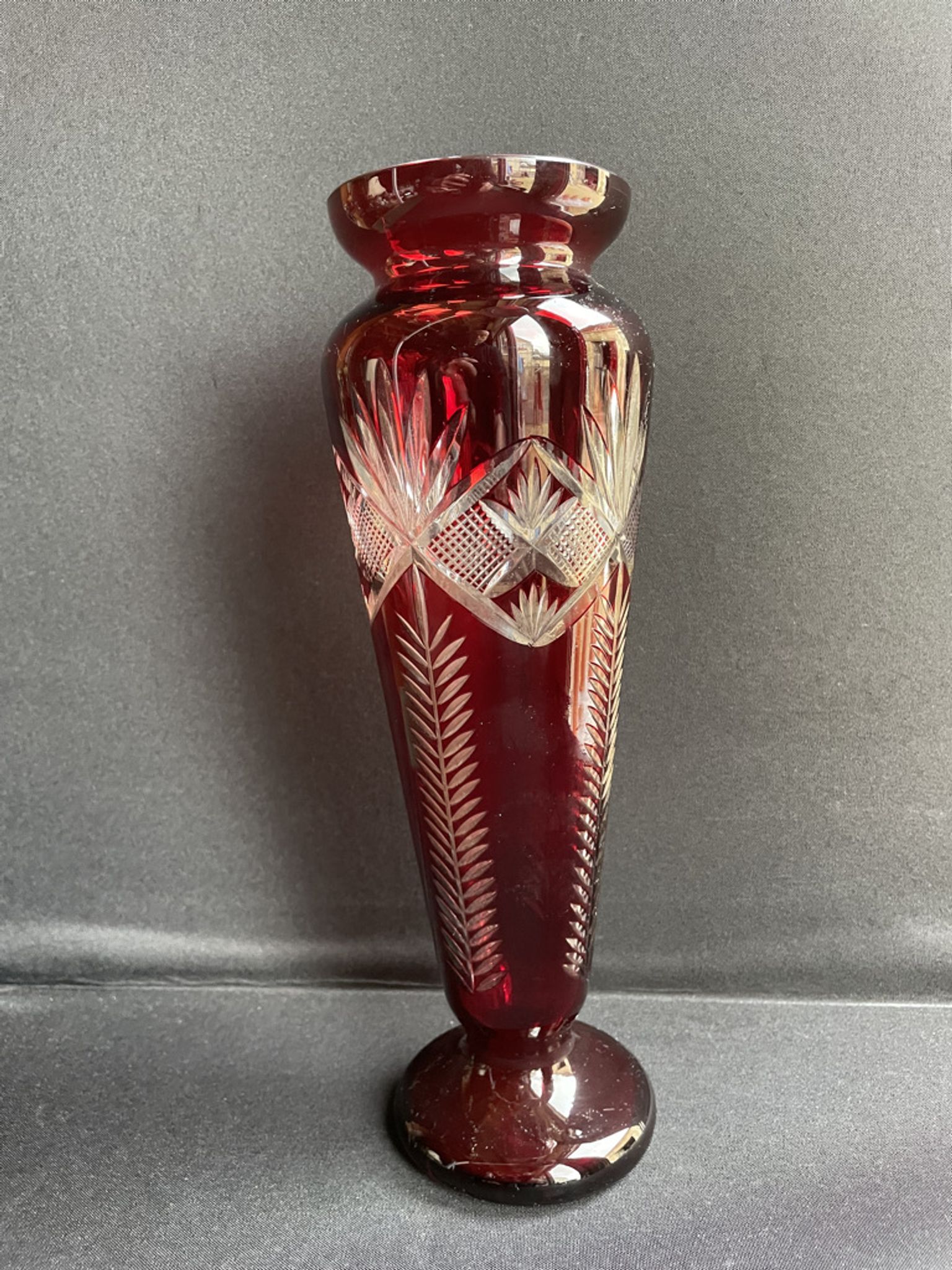 Vase balustre - cristal soufflé taillé