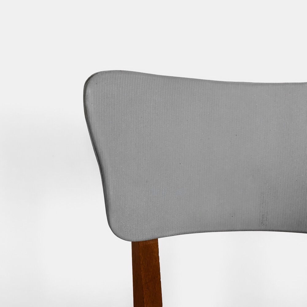 Duo of beech and vinyl chairs