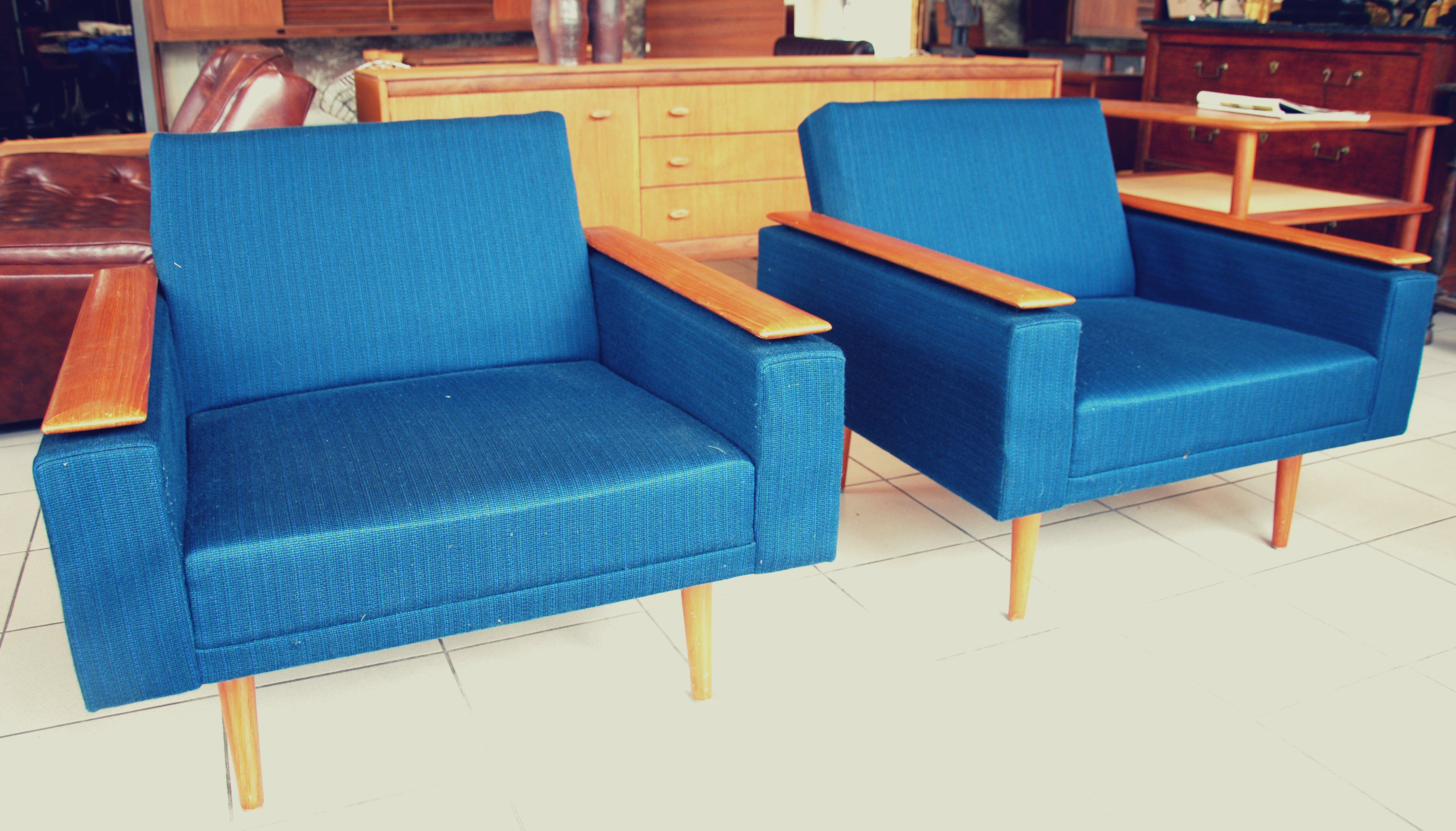 Paire de fauteuils Allemand 1960, COR design.