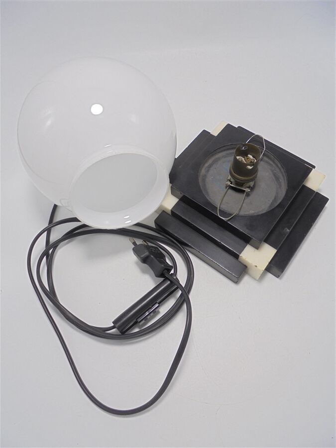 Art Deco lamp