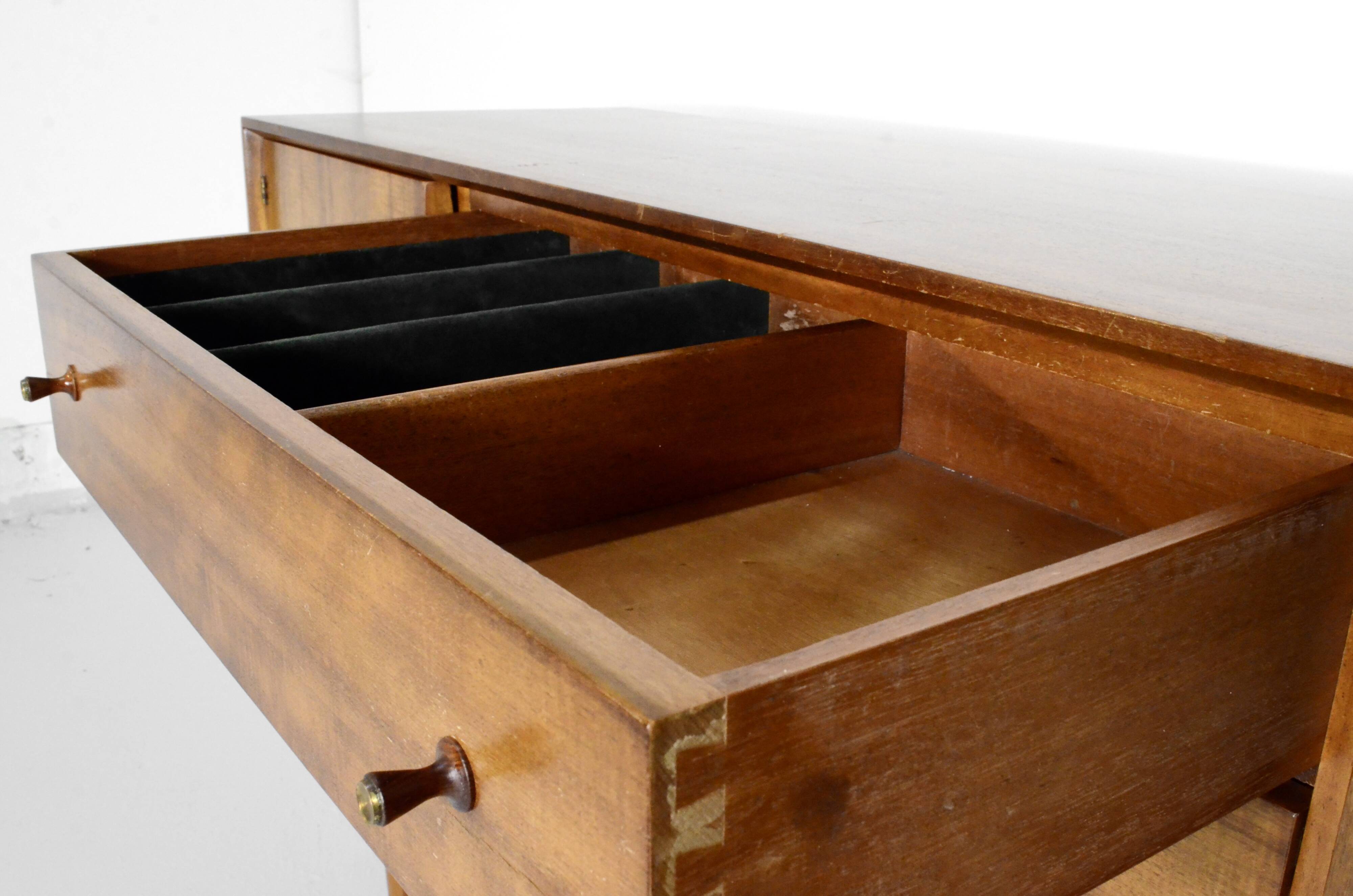 Very Rare Vintage Gordon Russell For Heal's Walnut Sideboard. Midcentury /