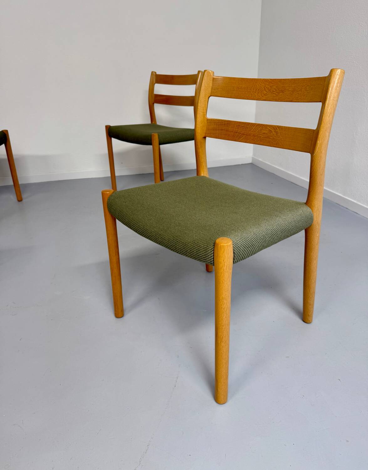 Set of 4 beech chairs designed by Niels Otto Møller, solid vintage beech