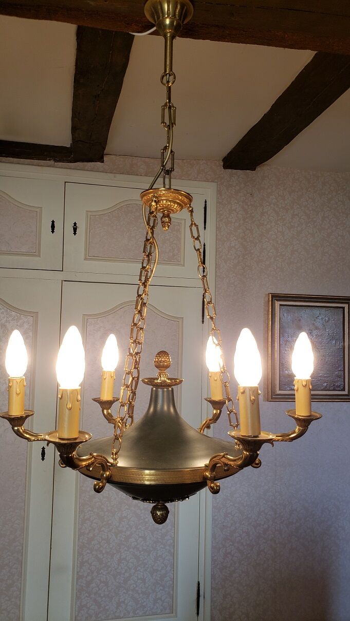 Empire style pendant light
