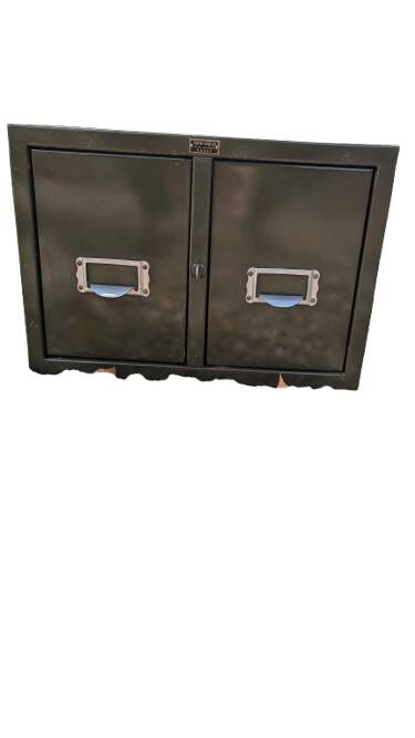 Small industrial storage unit