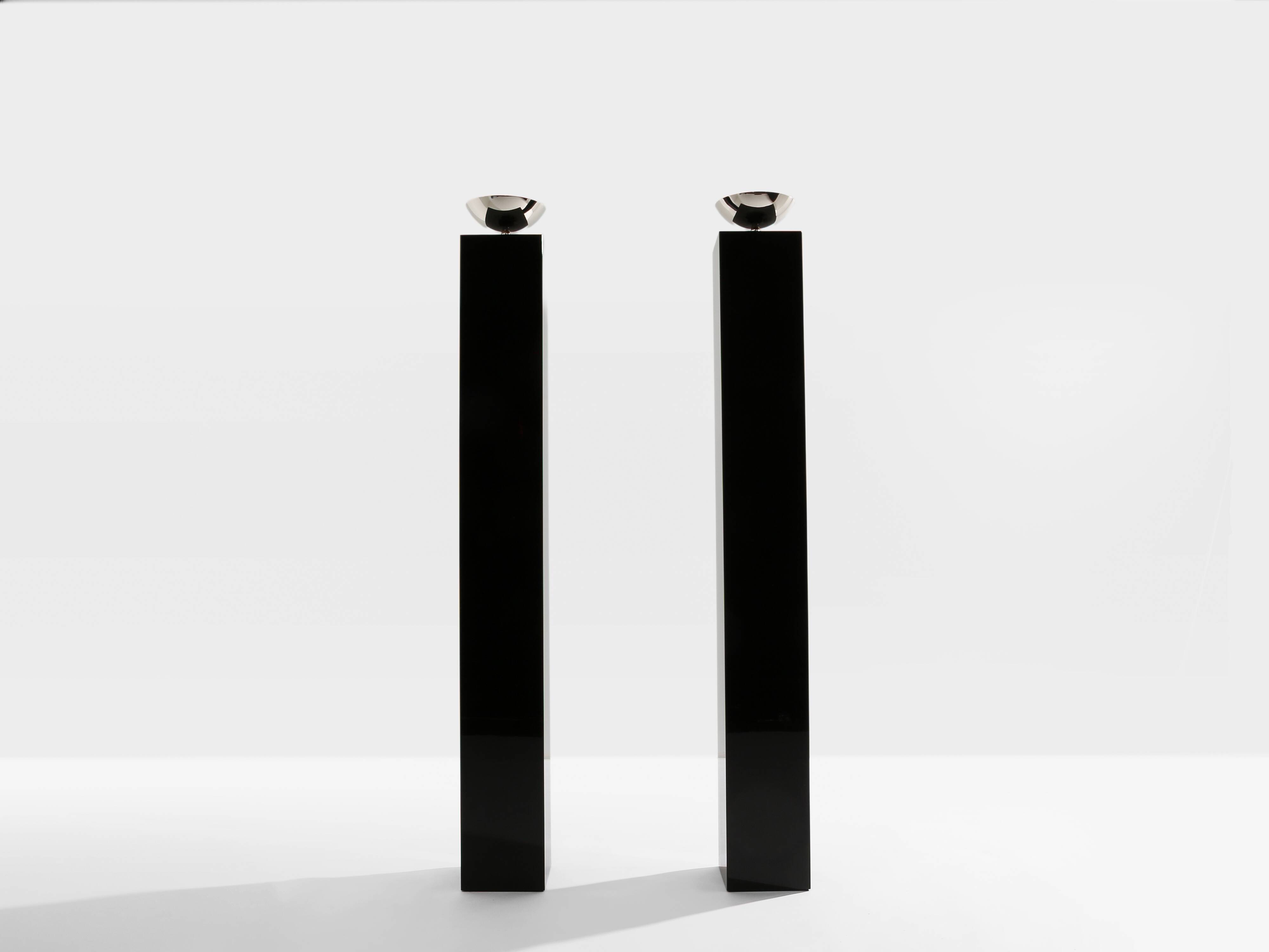 Paire de lampadaires en laque noire et métal nickelé de Michel Boyer, 1979
