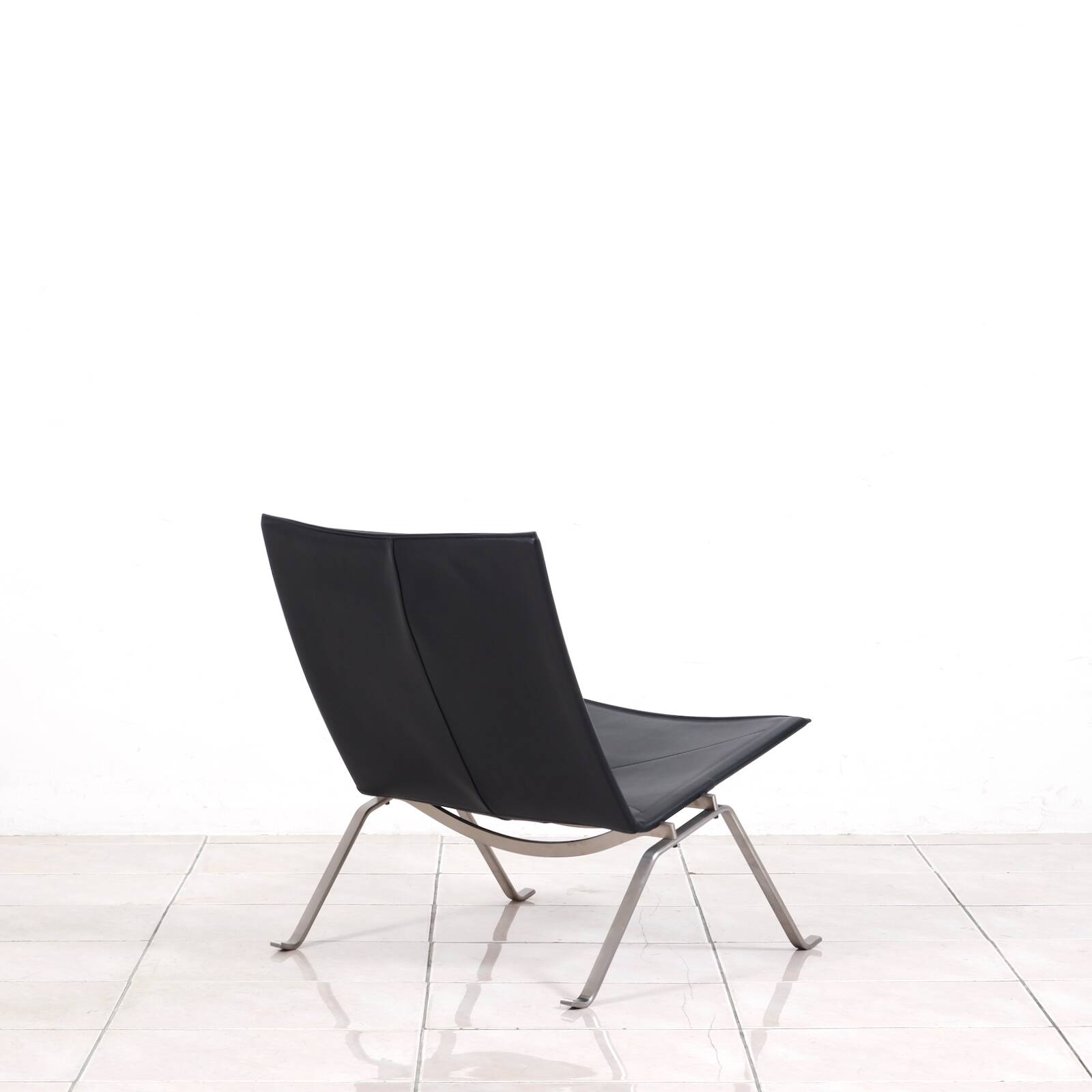 „PK 22“ lounge chair by Poul Kjaerholm for Fritz Hansen
