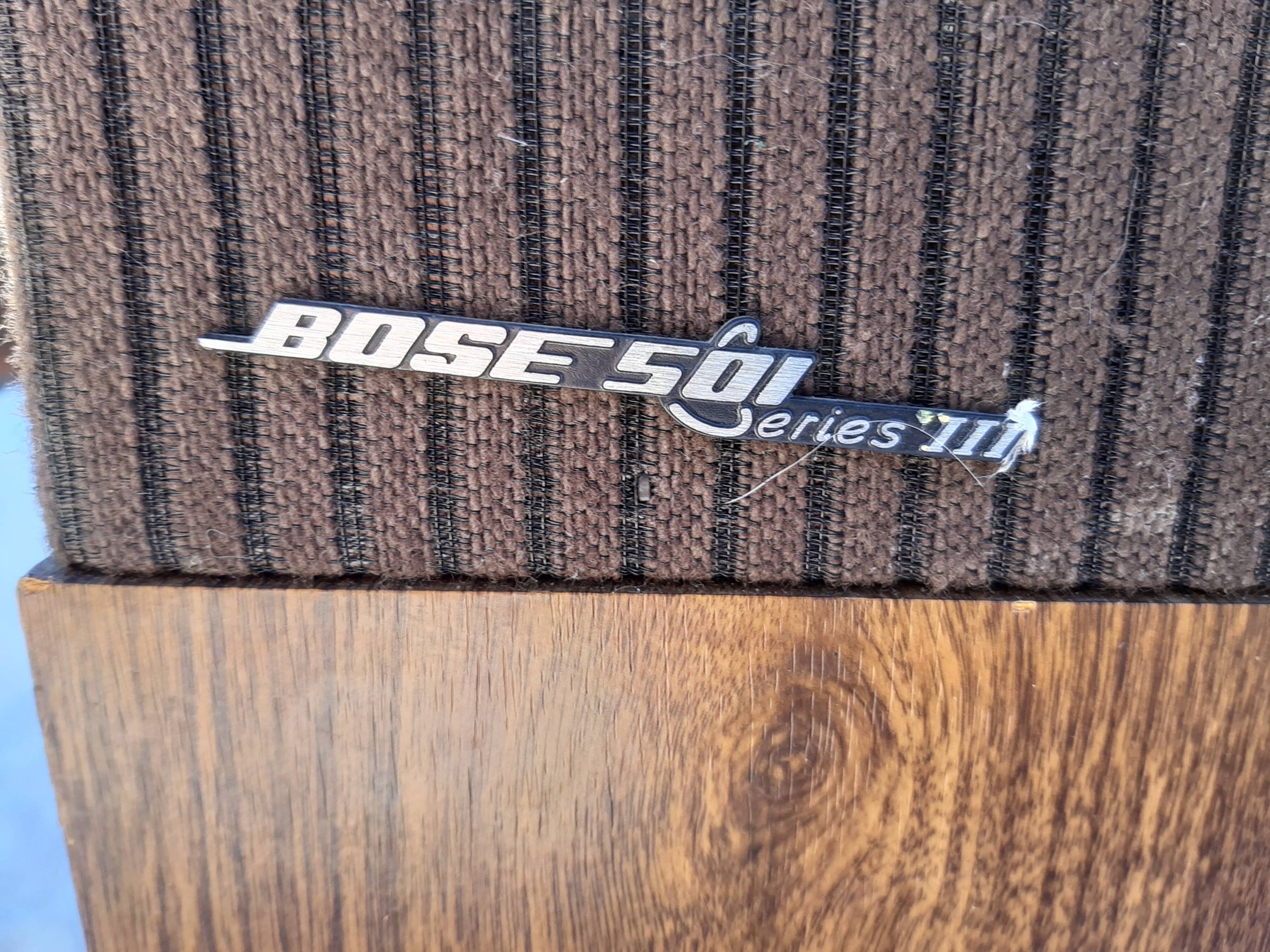 Pair of 501 Series III Bose speakers, 1977