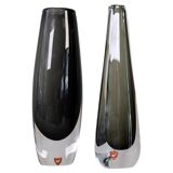 Set of 2 Mid-Century Modern vases by Nils Landberg, Orrefors, circa 1950, Sweden.