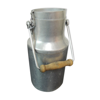 Pot à lait
