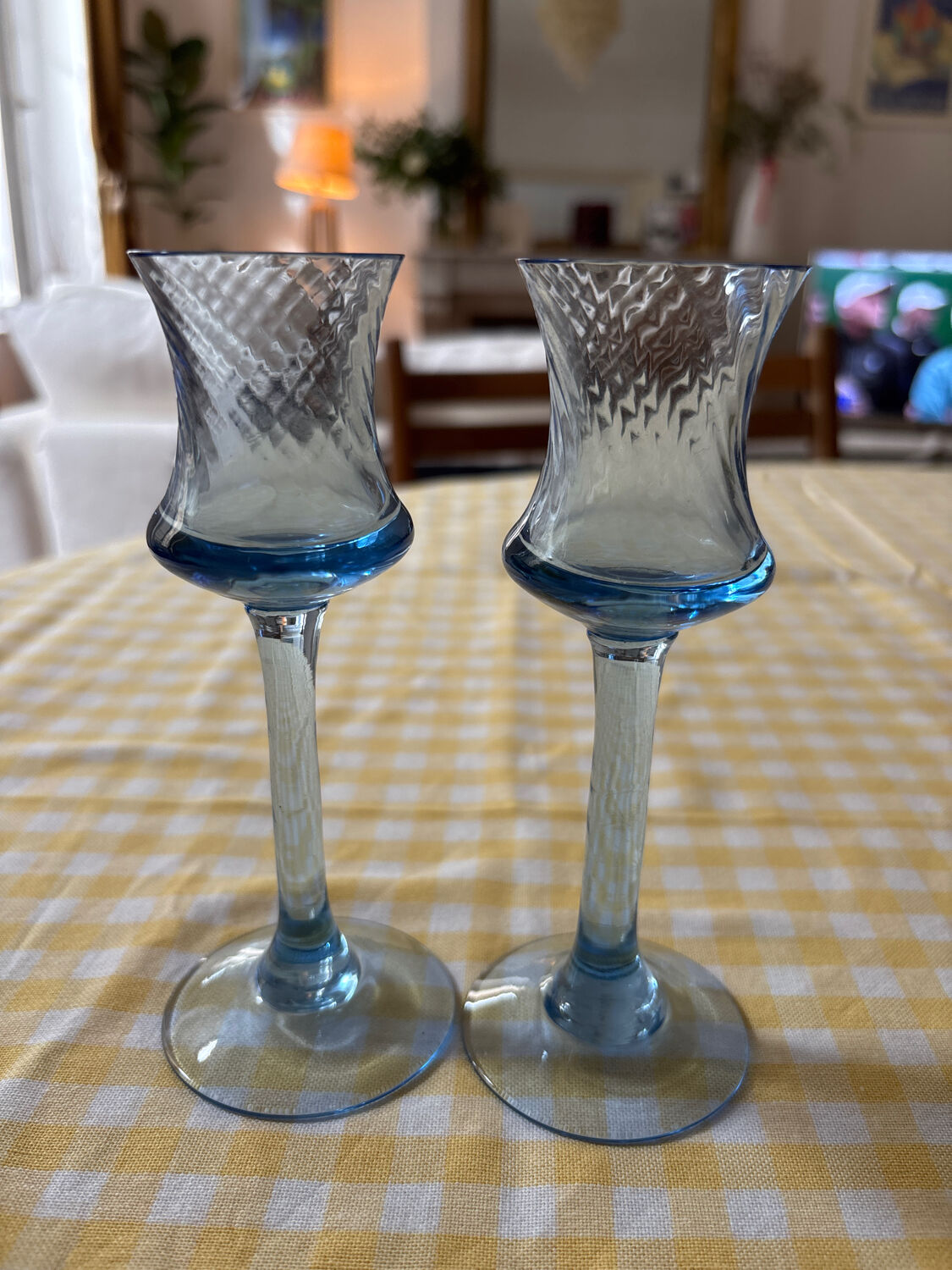 Liqueur glass