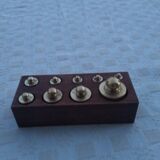 Weight box