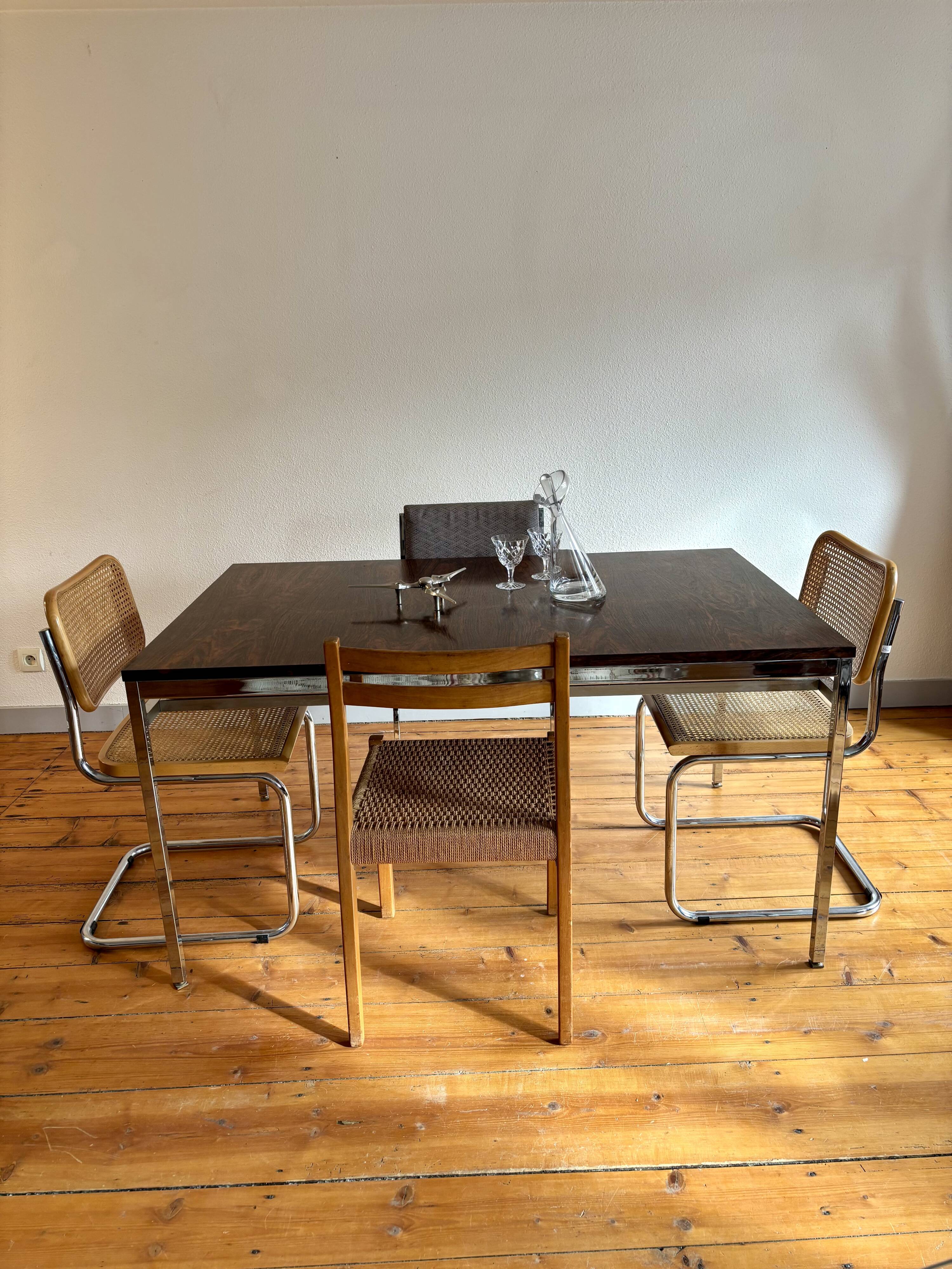 Extendable dining table by Luigi Bartolini, 1960