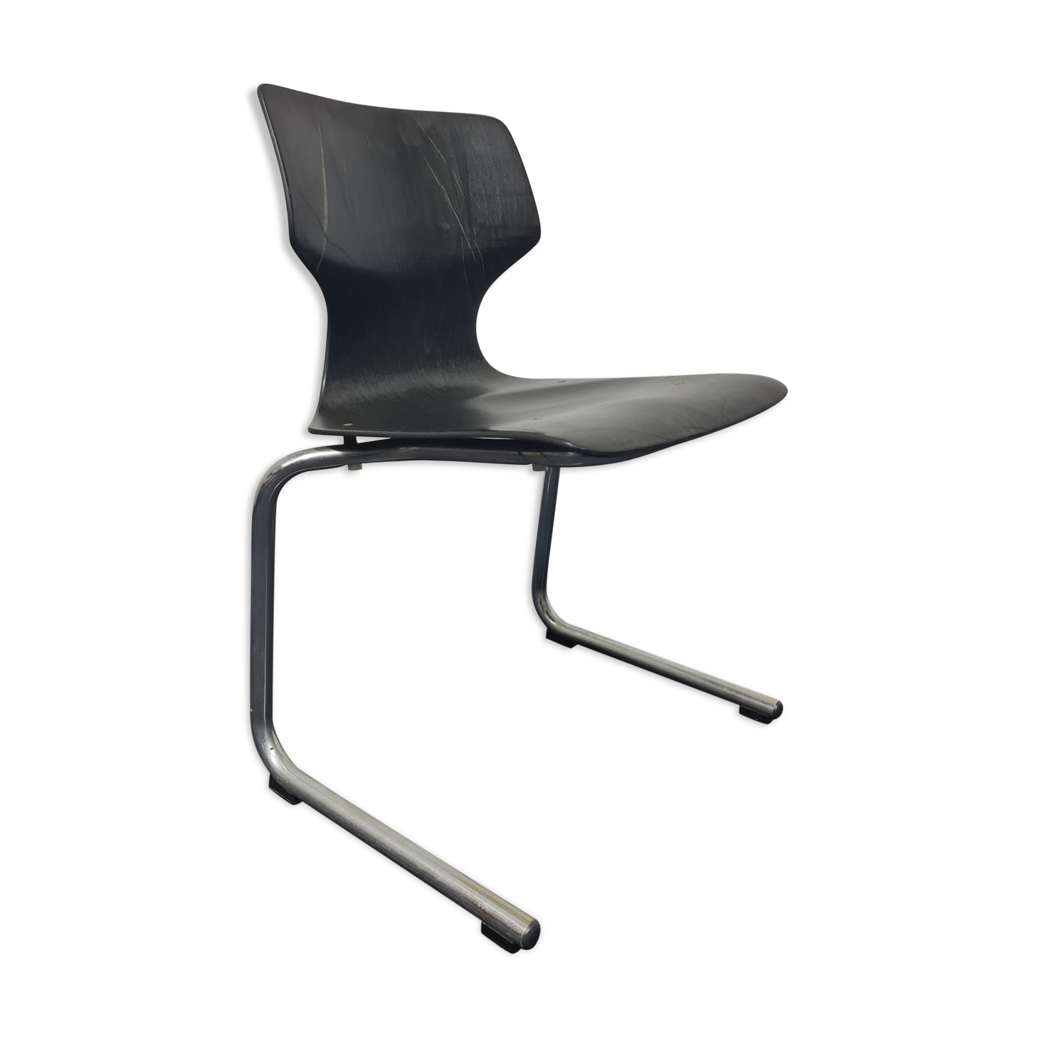 Vintage Flottoto tubular framed stacking chair