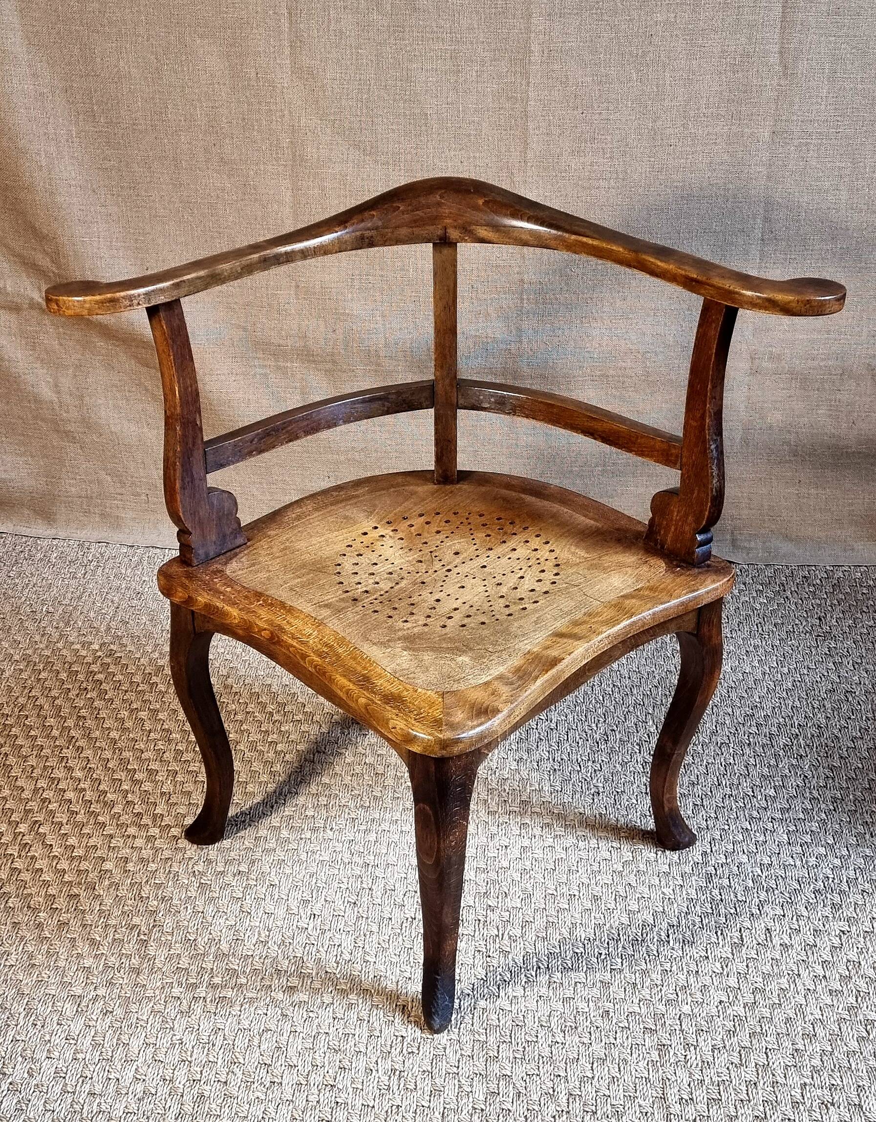 1900 corner armchair bistro seat