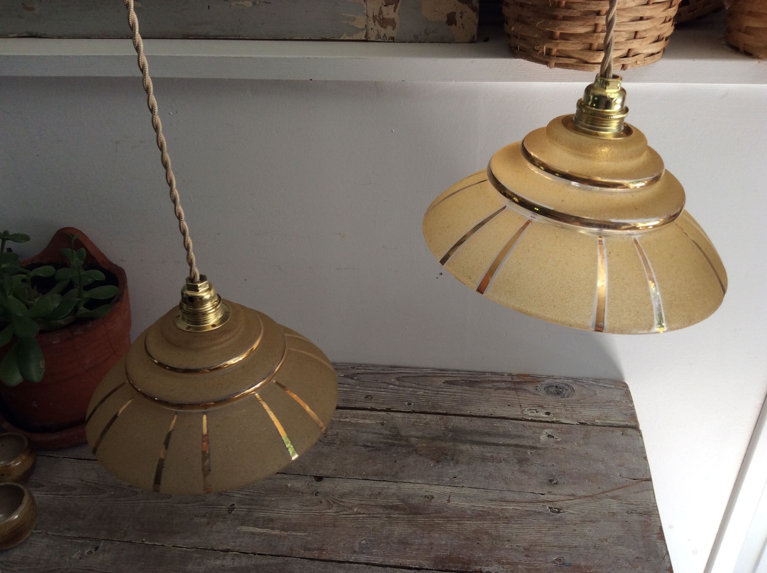 Paire de suspensions vintage