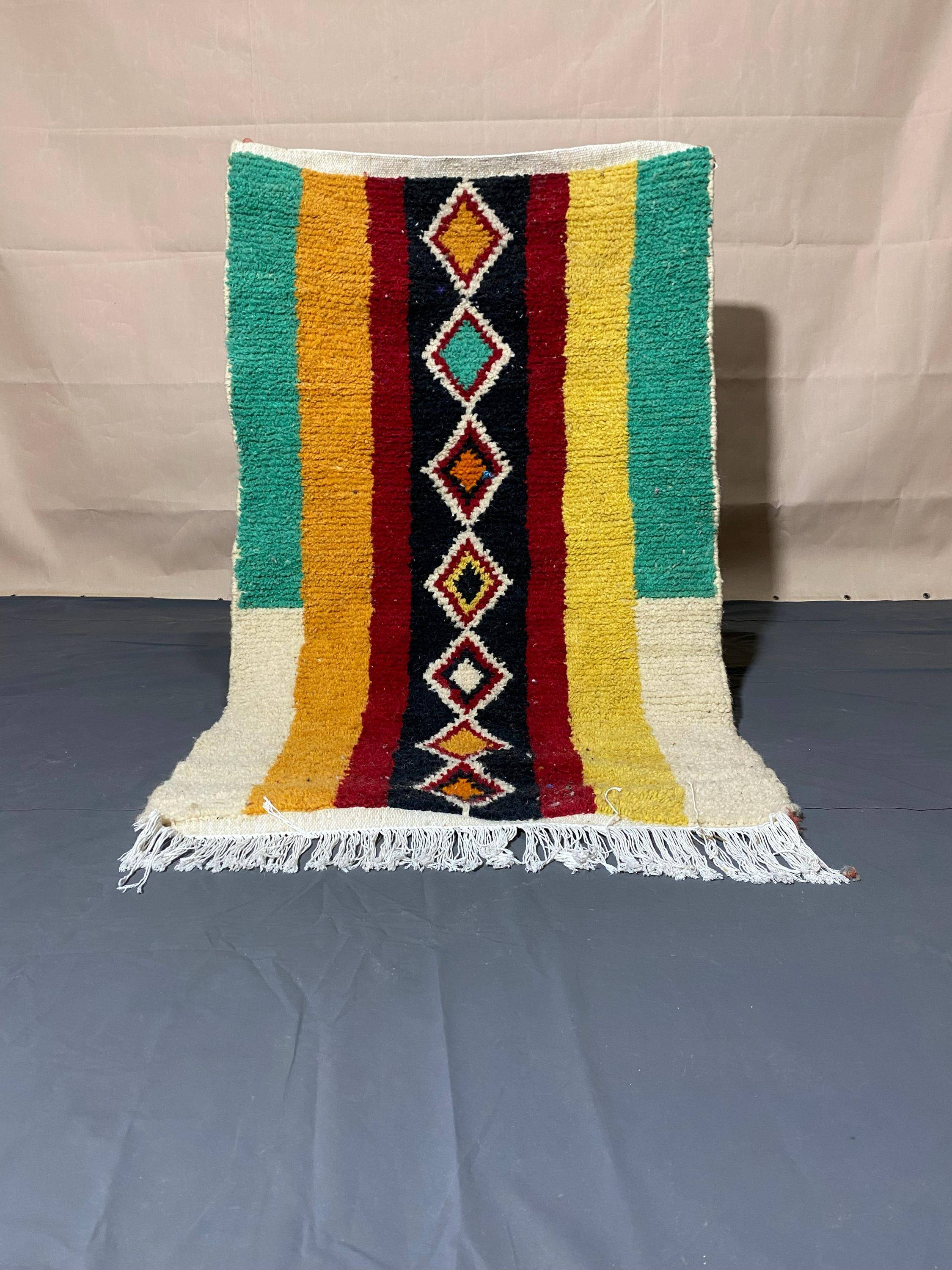 Handmade traditional carpet 250cm x 150cm Moroccan