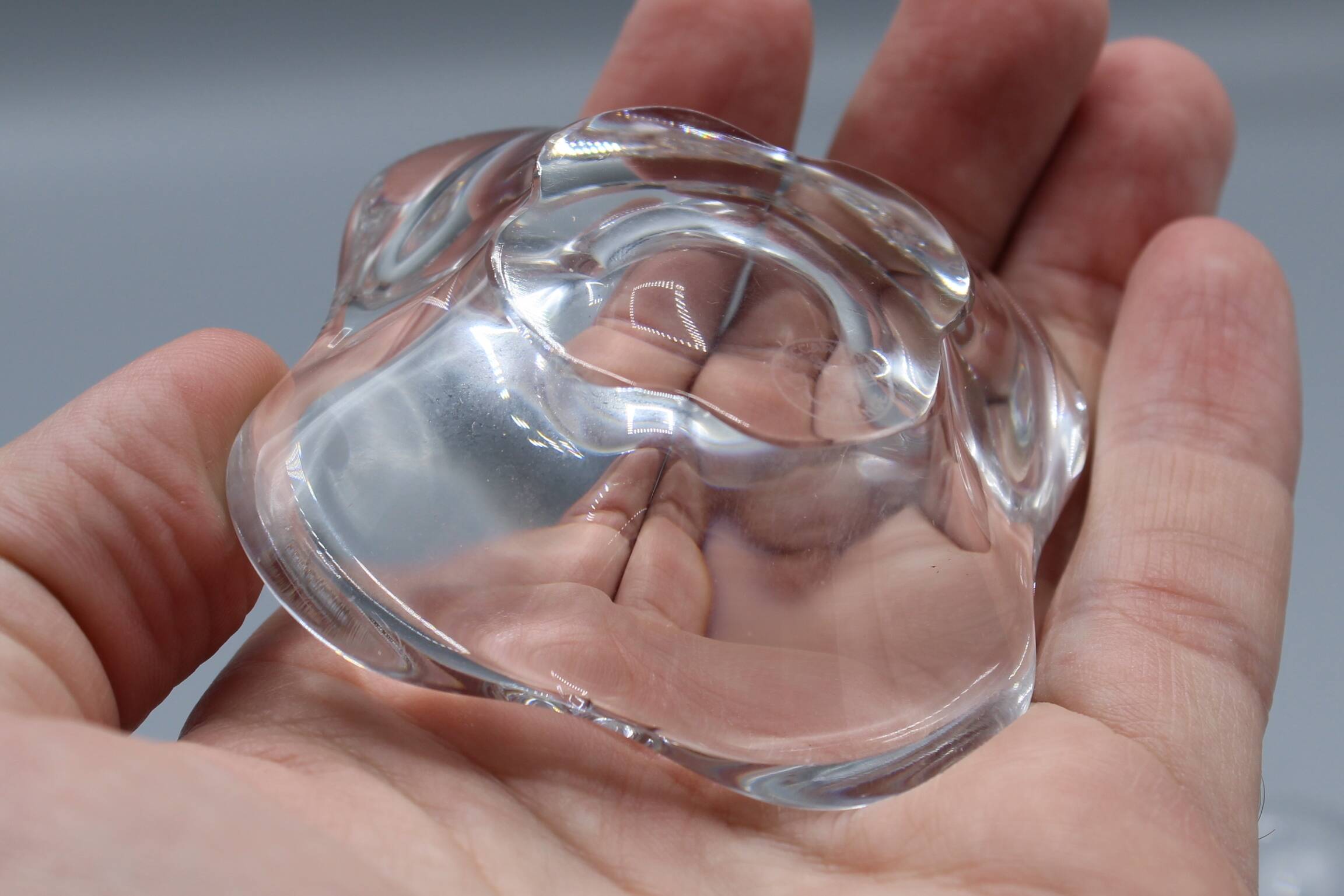 2 white crystal salt signature baccarat