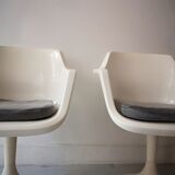 White swivel tulip chair, design 1970