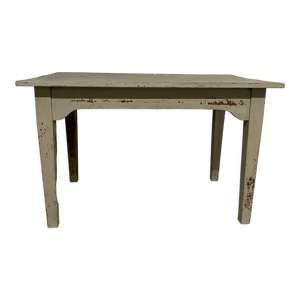 Table bureau