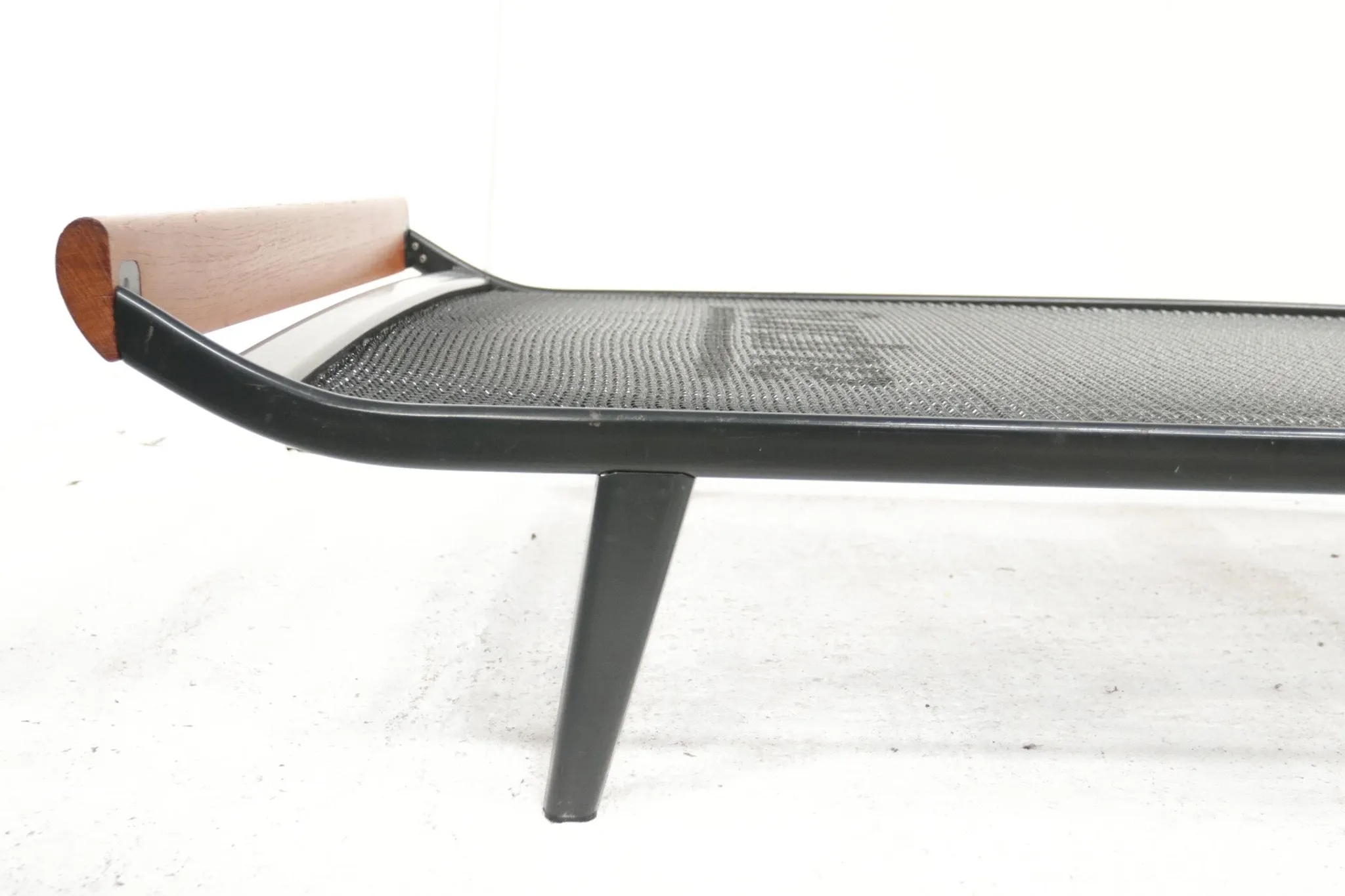 Mid-century modern Cleopatra daybed by Dick Cordemeijer, 1953