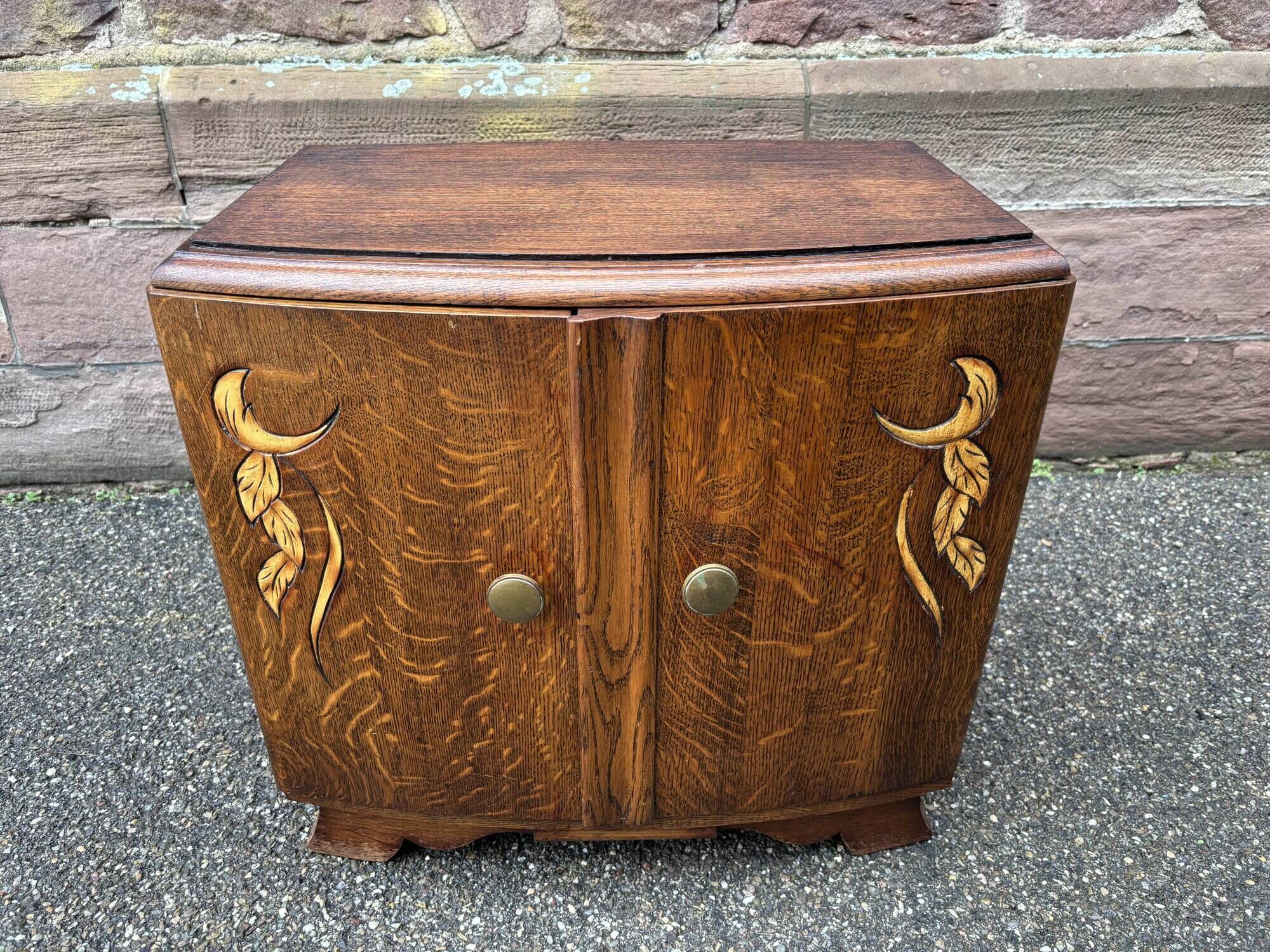 Pair of vintage art deco bedside tables from the 1950s