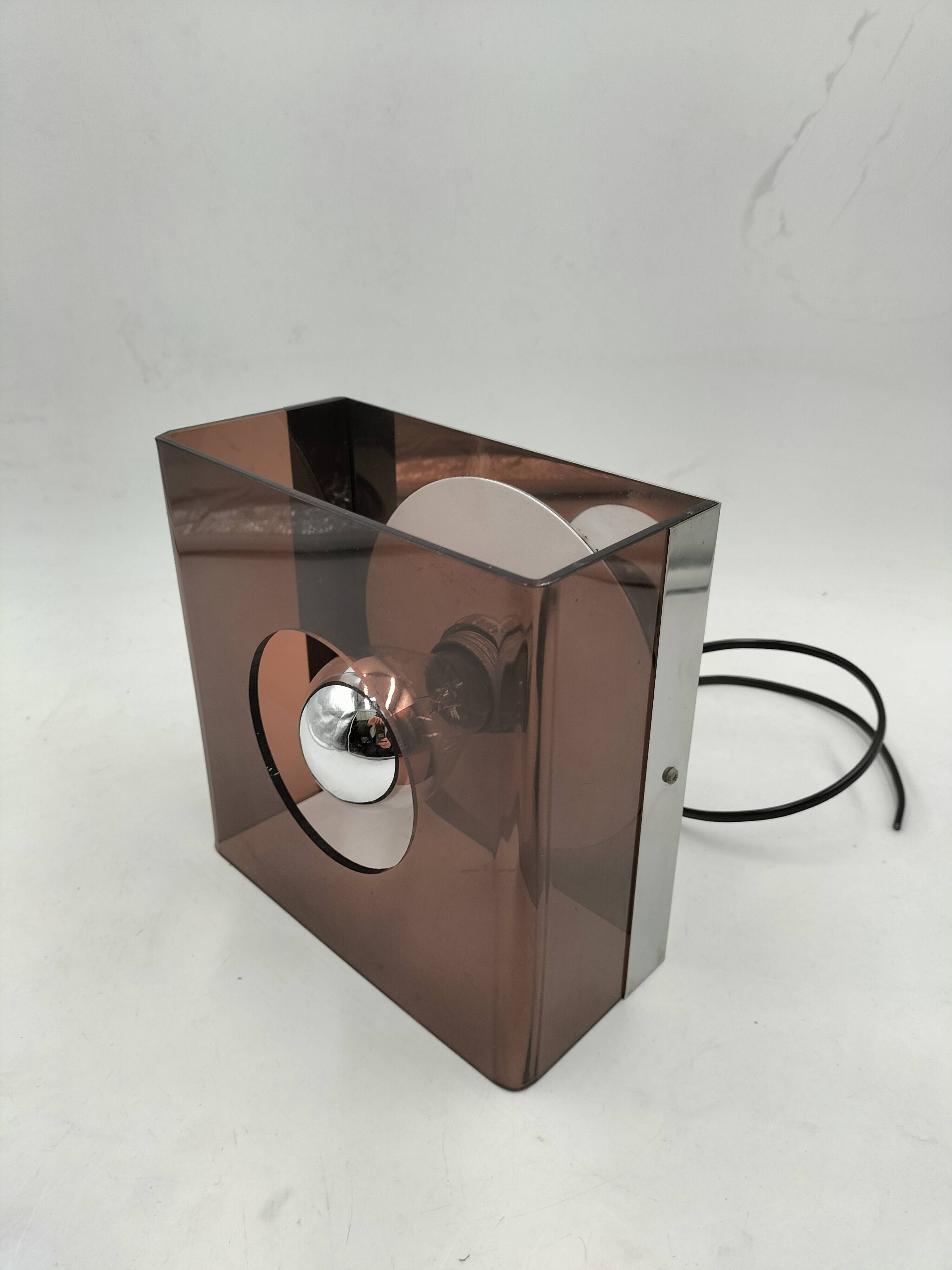“Disco” wall lamp by Jocelyne Trocmé