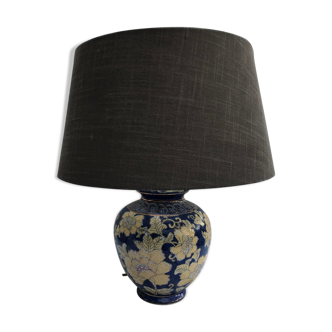 Ancient enamelled ceramic lamp drawing flowers - vintage grey daybat
