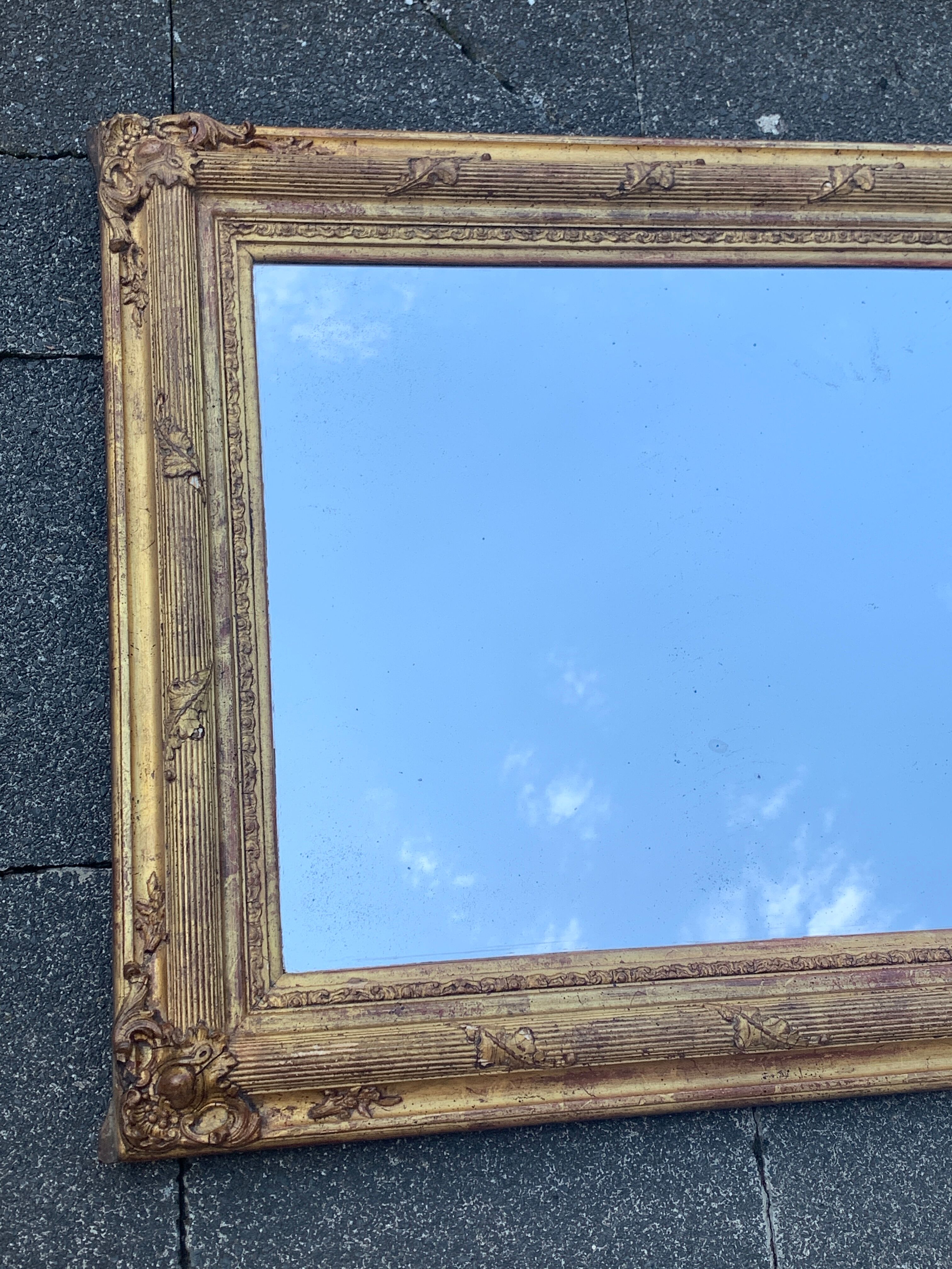 Old style mirror Restoration in gilded stucco wood, 80 x 59 cm