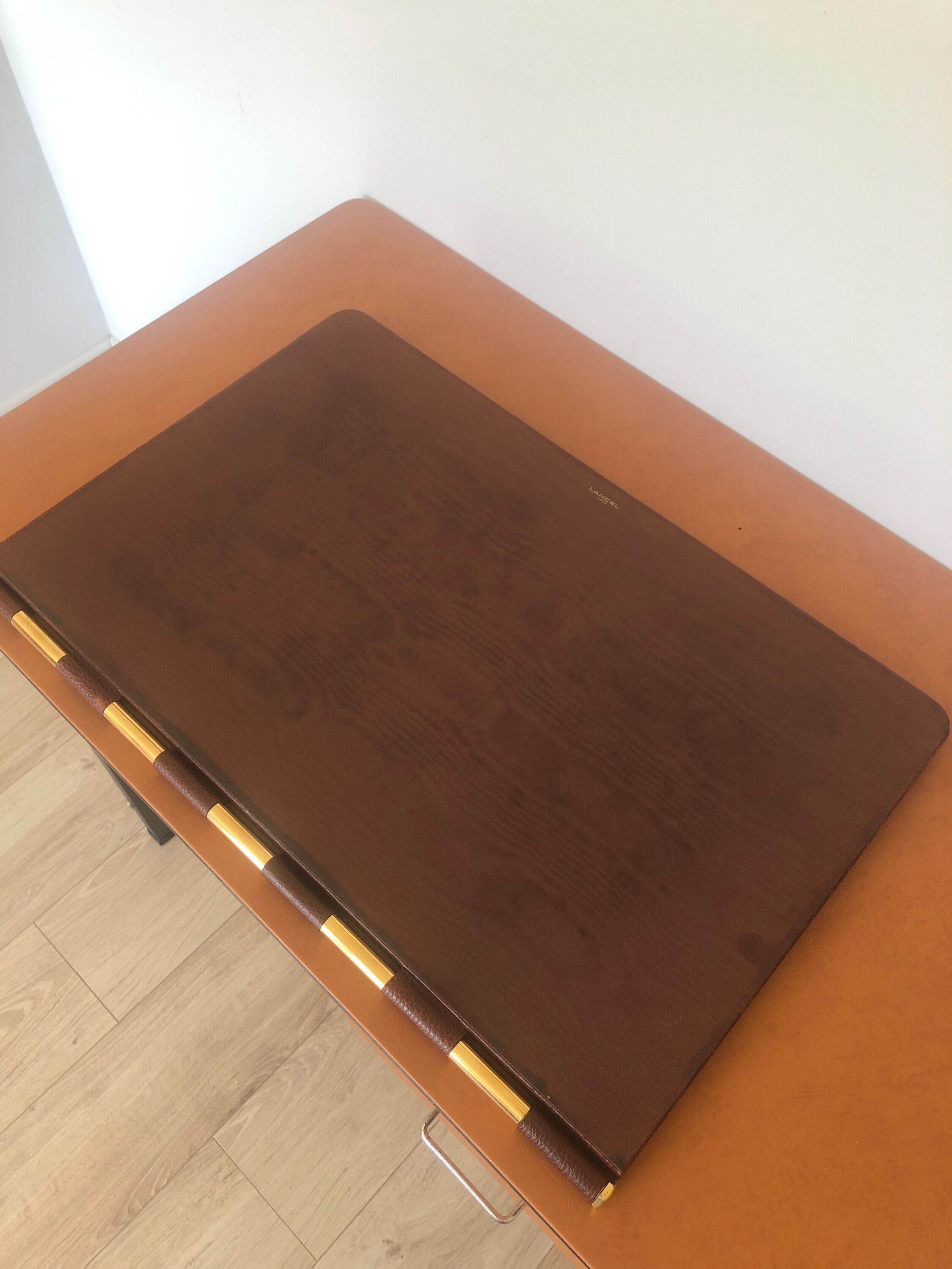 Double brown leather underhand signed Lancel