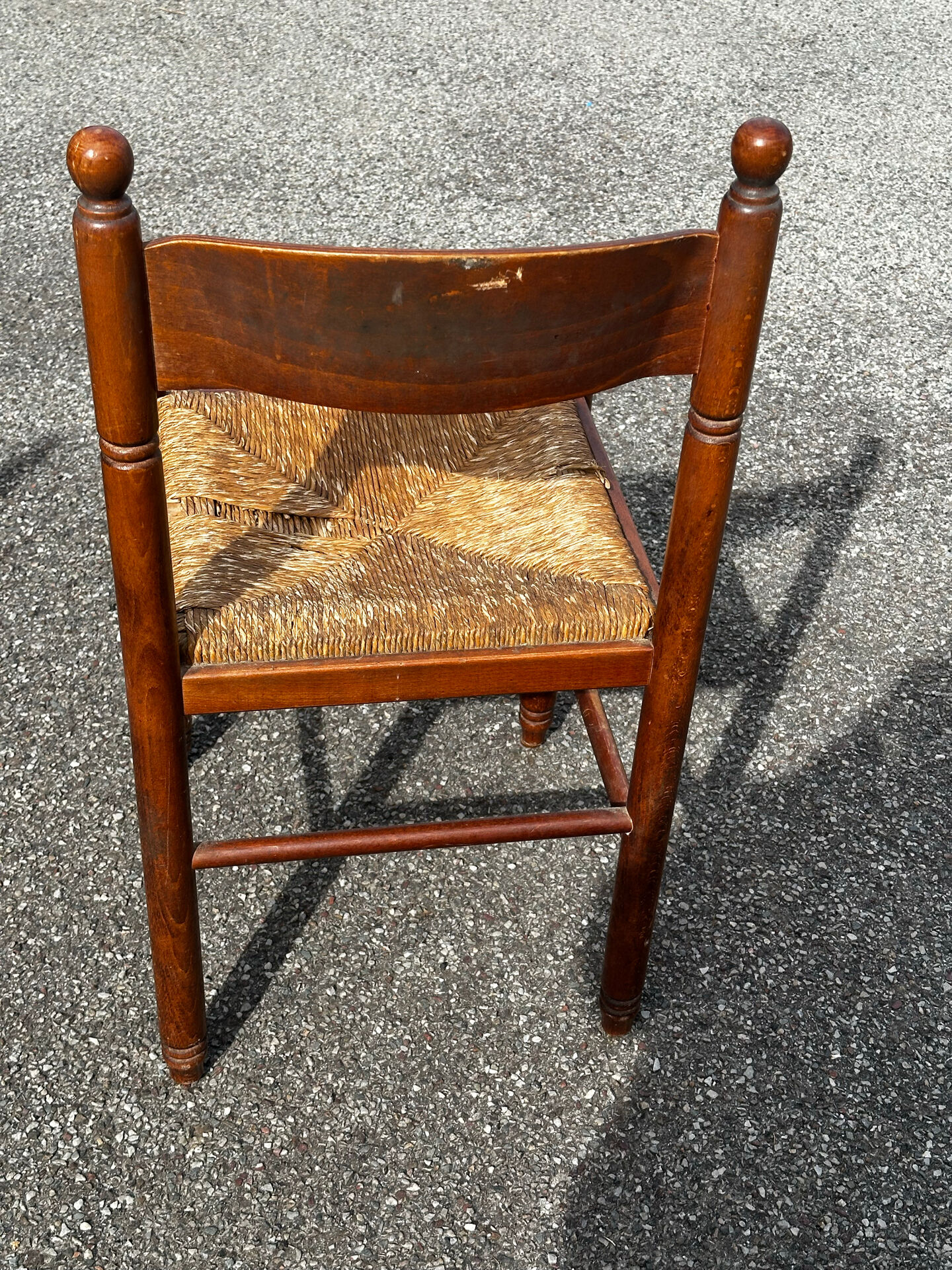 Set of 3 vintage wooden and straw chairs – 1950s