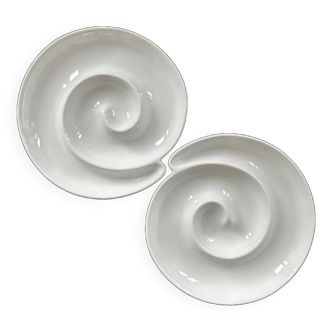 Duo of spiral dishes