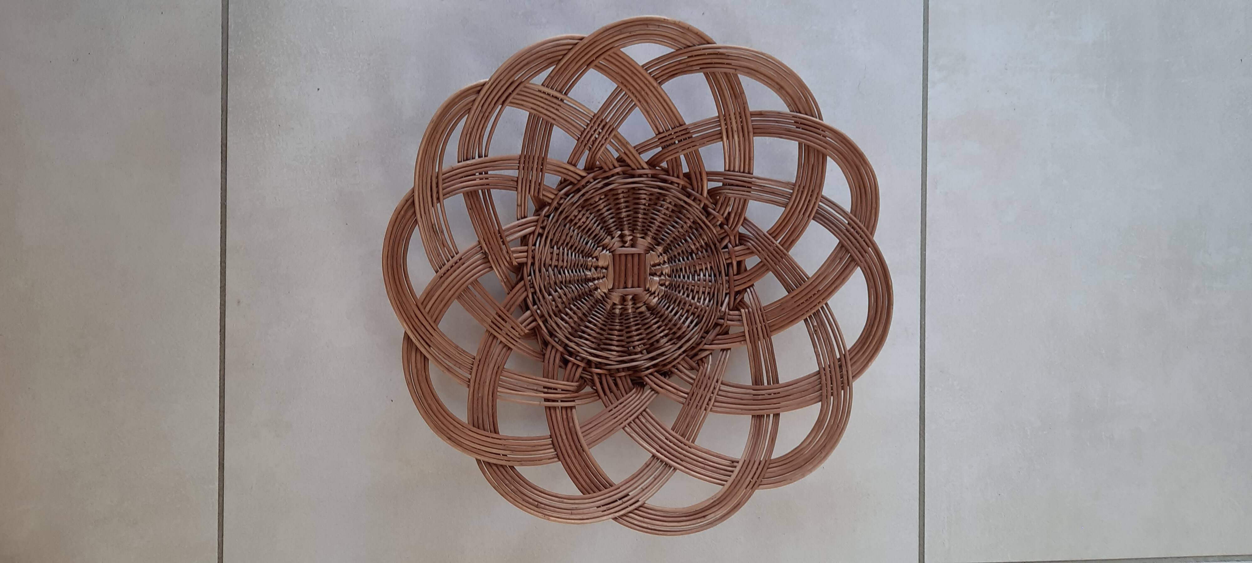 Grand panier osier ancien