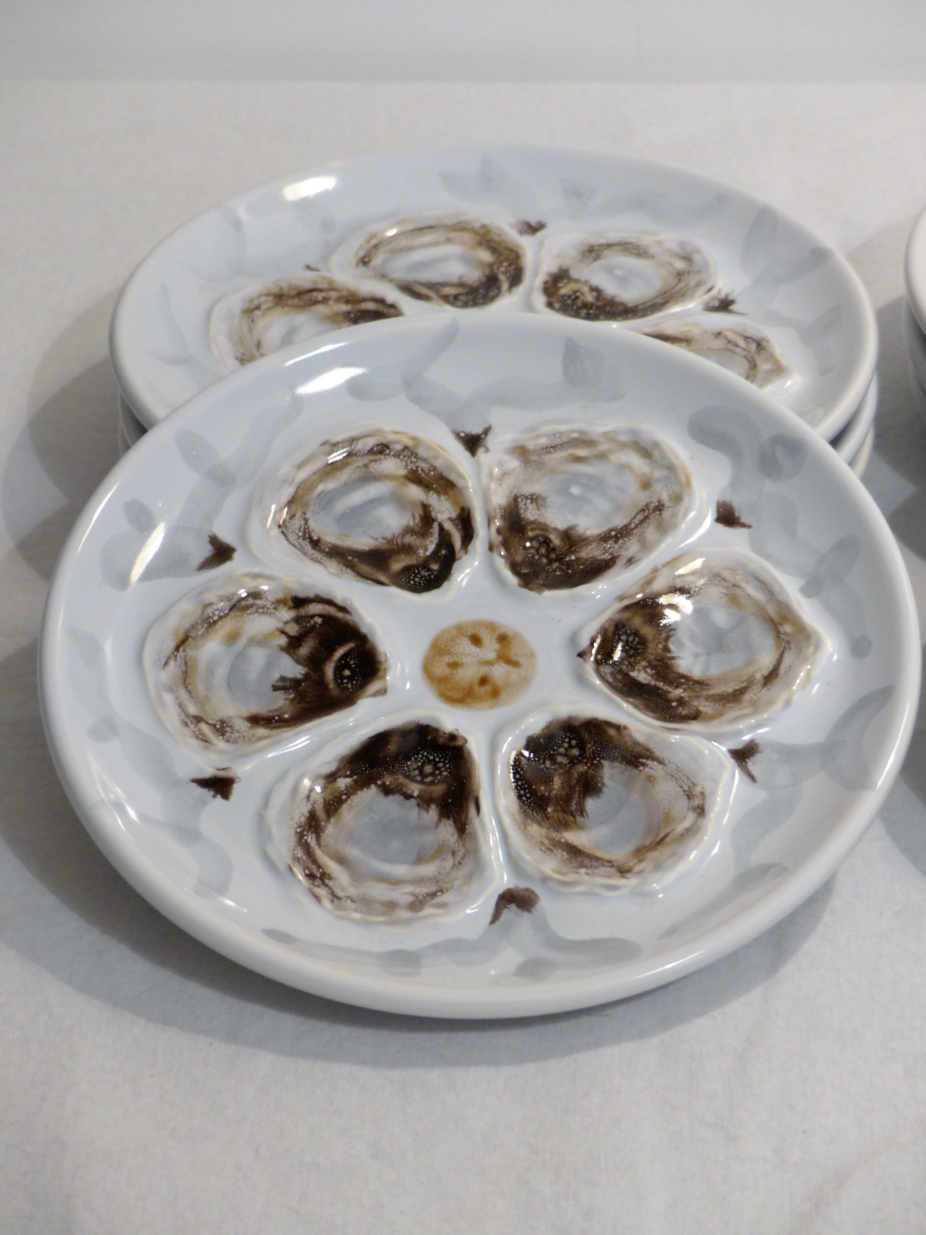 8 oyster plates St Amand