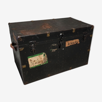 Riveted metal travel trunk