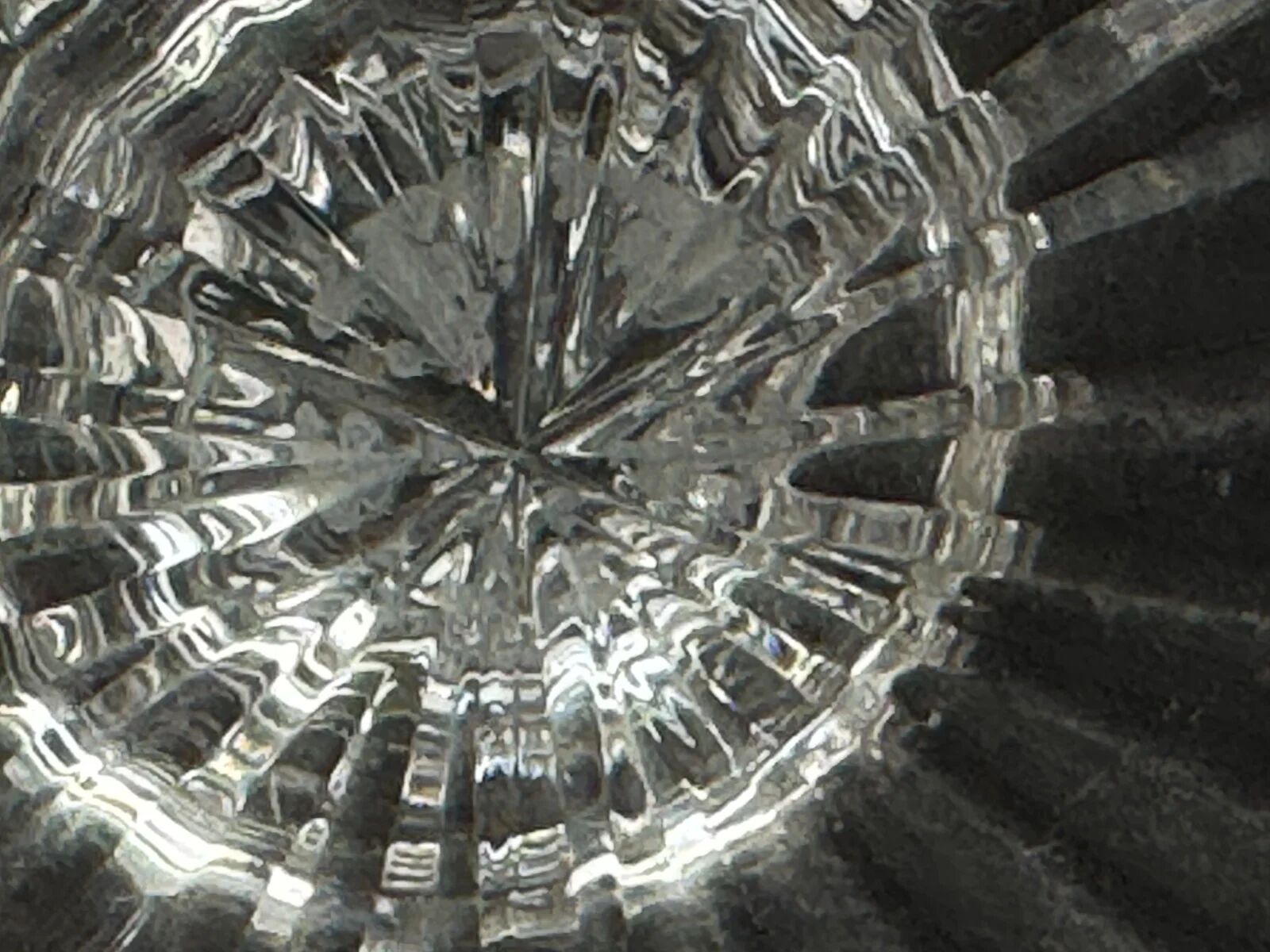 Saint-Louis, 6 cut crystal water glasses in the Tommy model, perfect condition.