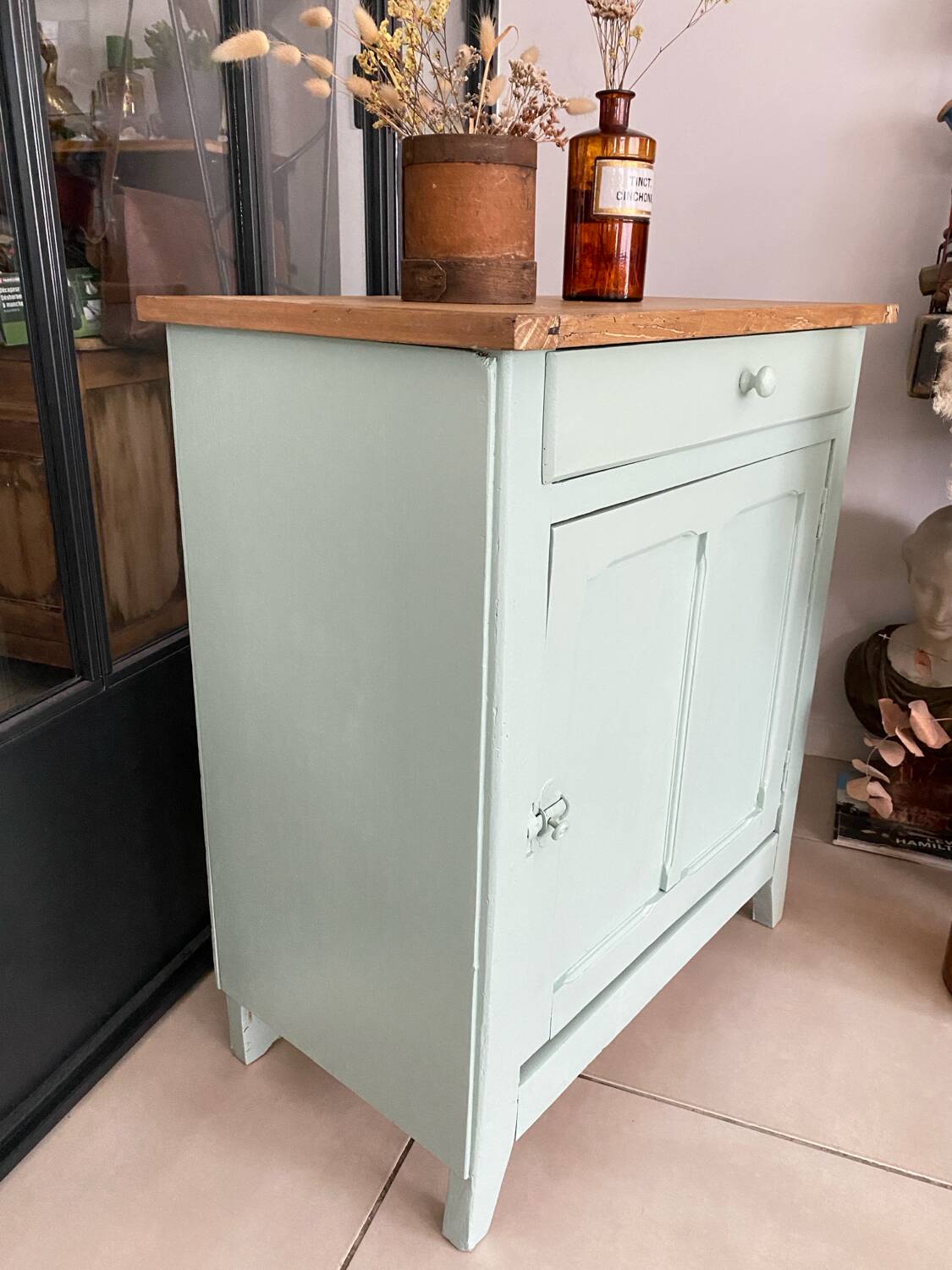 Old vintage jam buffet