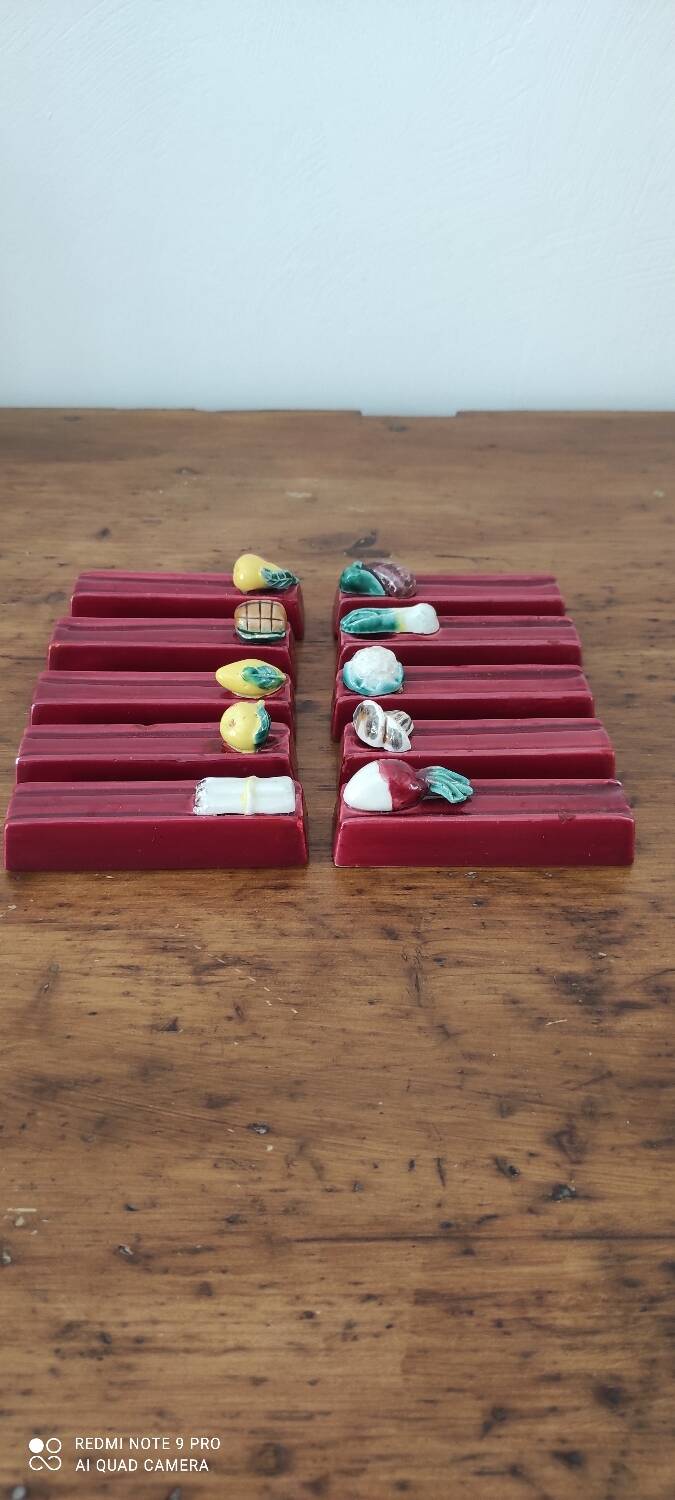 Ceramic knife holder set