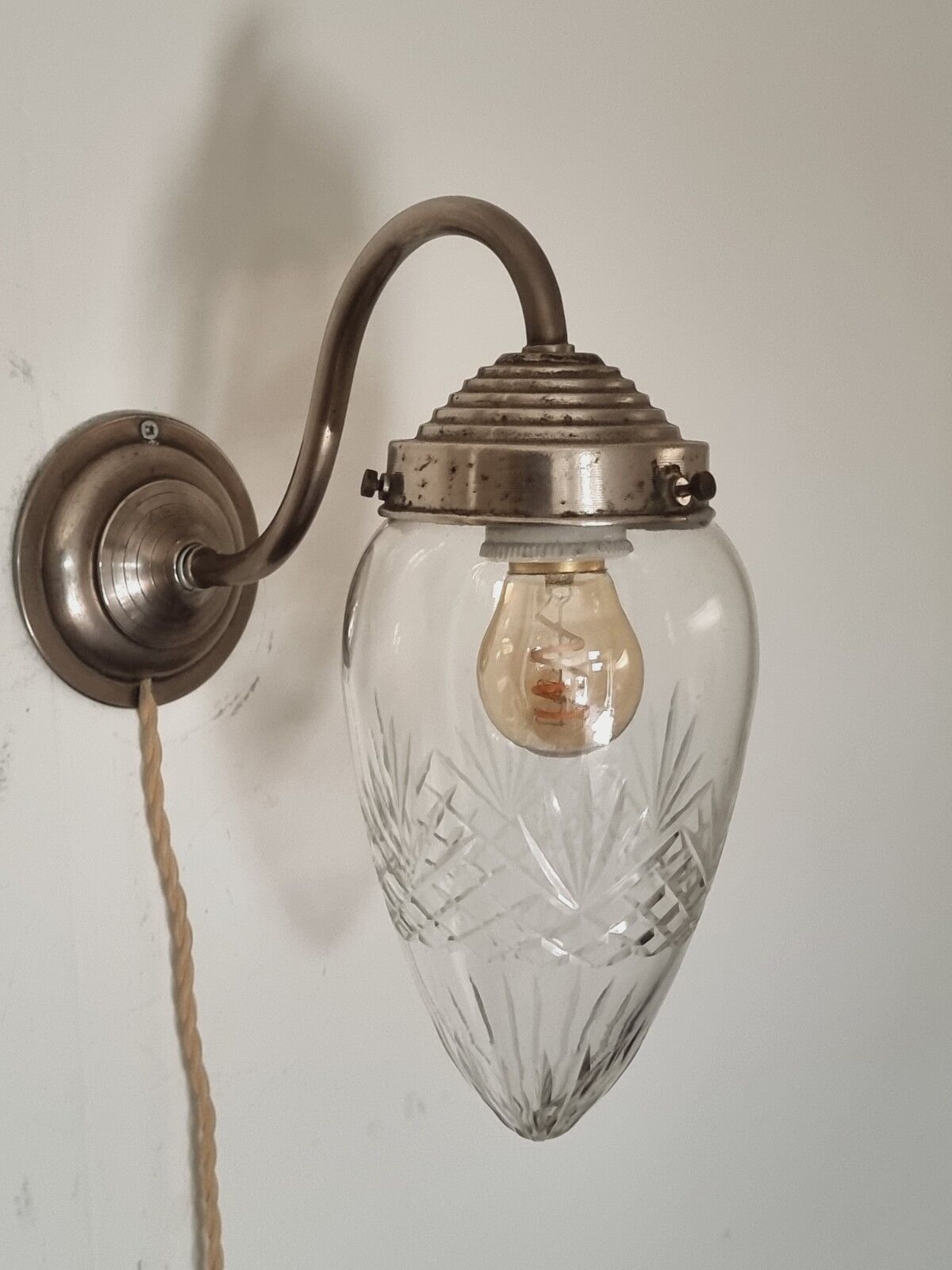 Art deco wall lamp from france